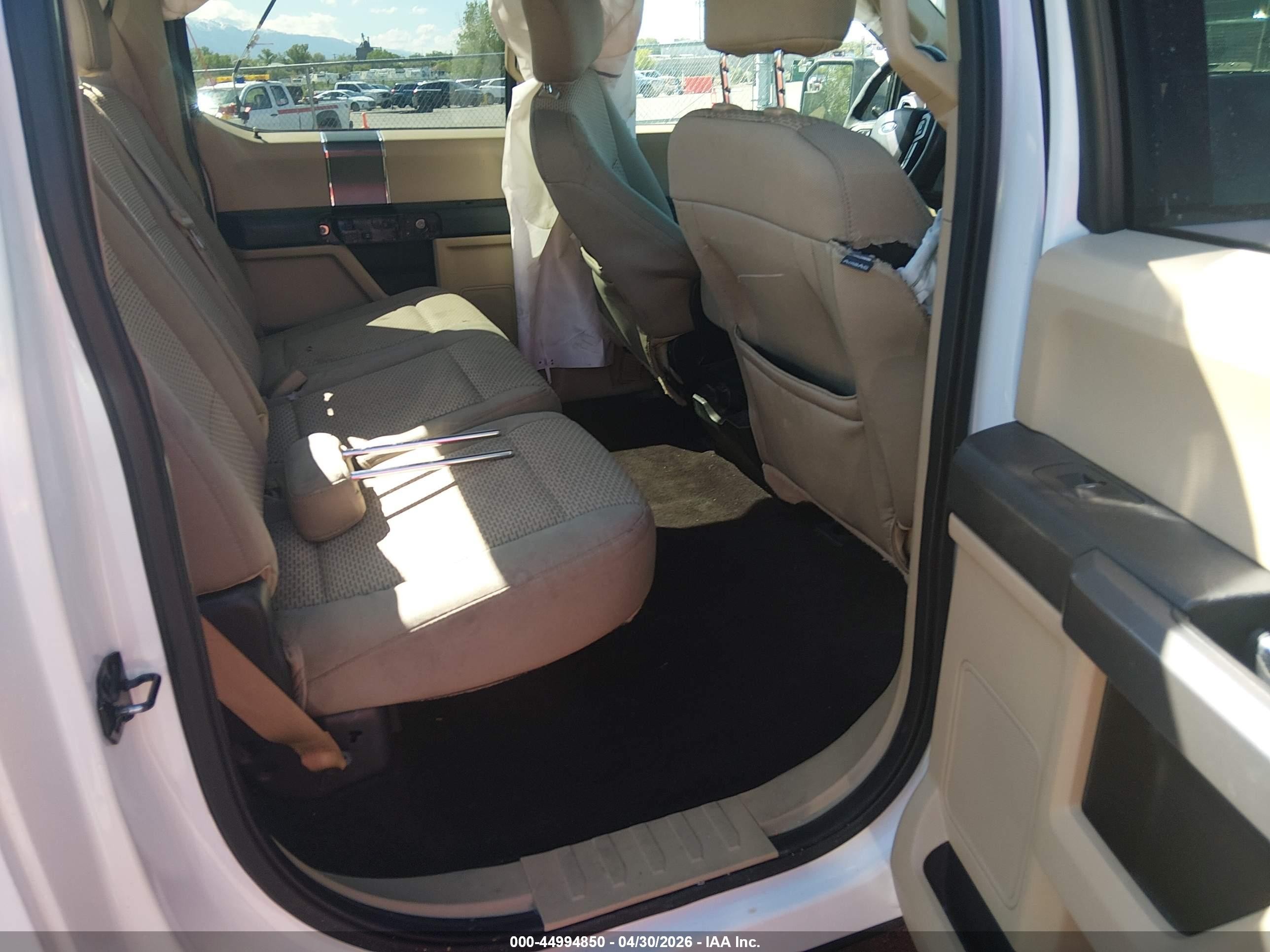 2015 Ford F-150 Xlt White vin: 1FTEW1EG2FKE75629