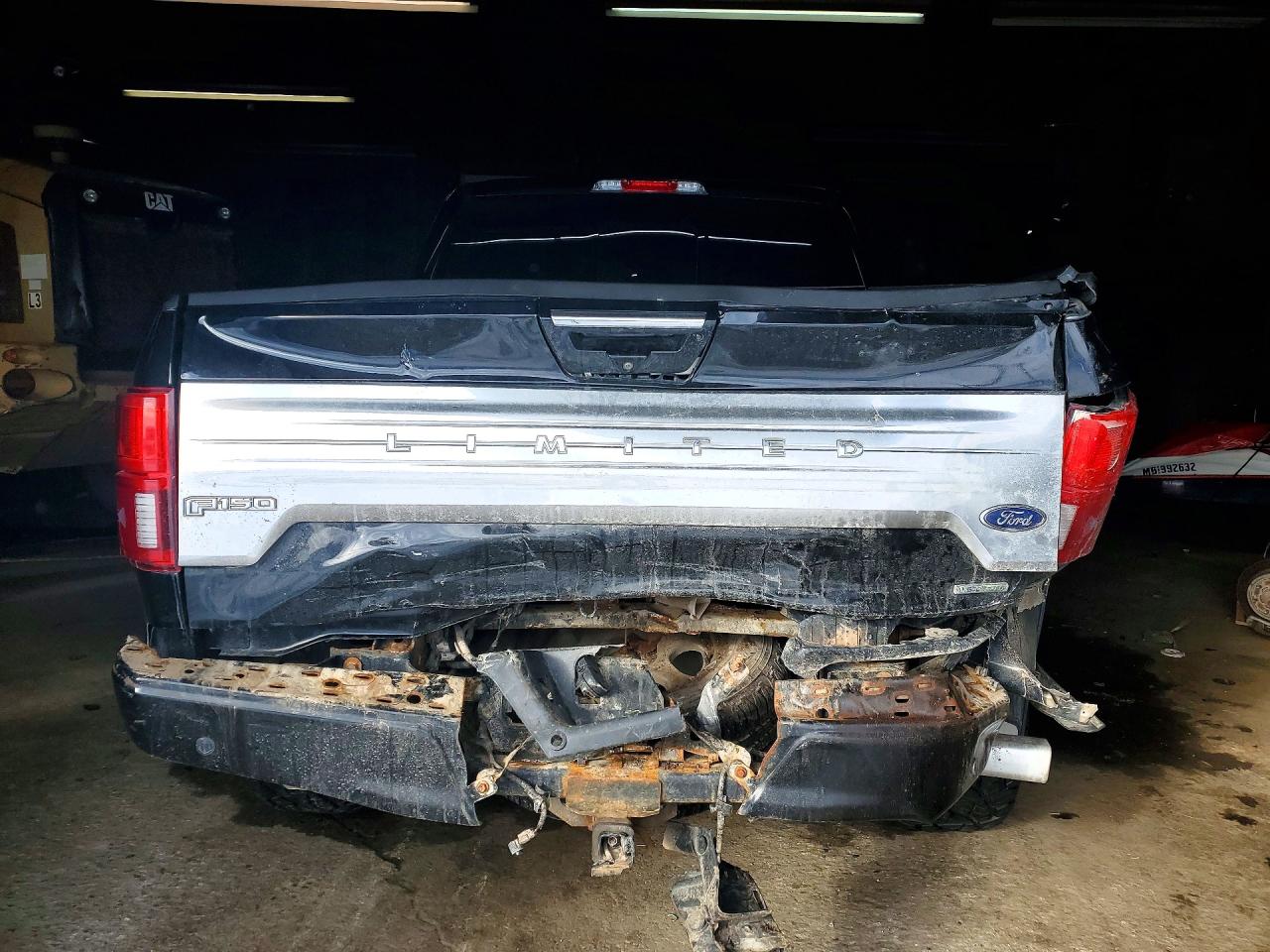 2018 Ford F150 Supercrew Черный vin: 1FTEW1EG2JFA81100