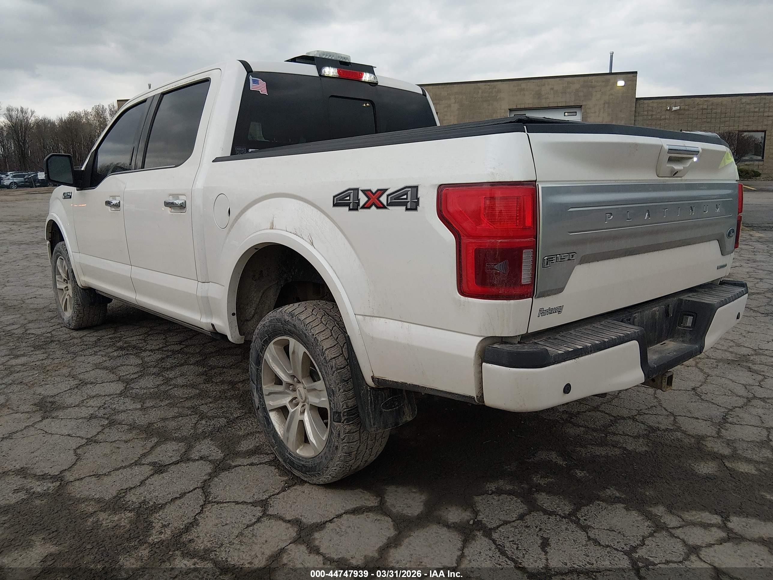 2018 Ford F-150 Platinum White vin: 1FTEW1EG2JFC68059