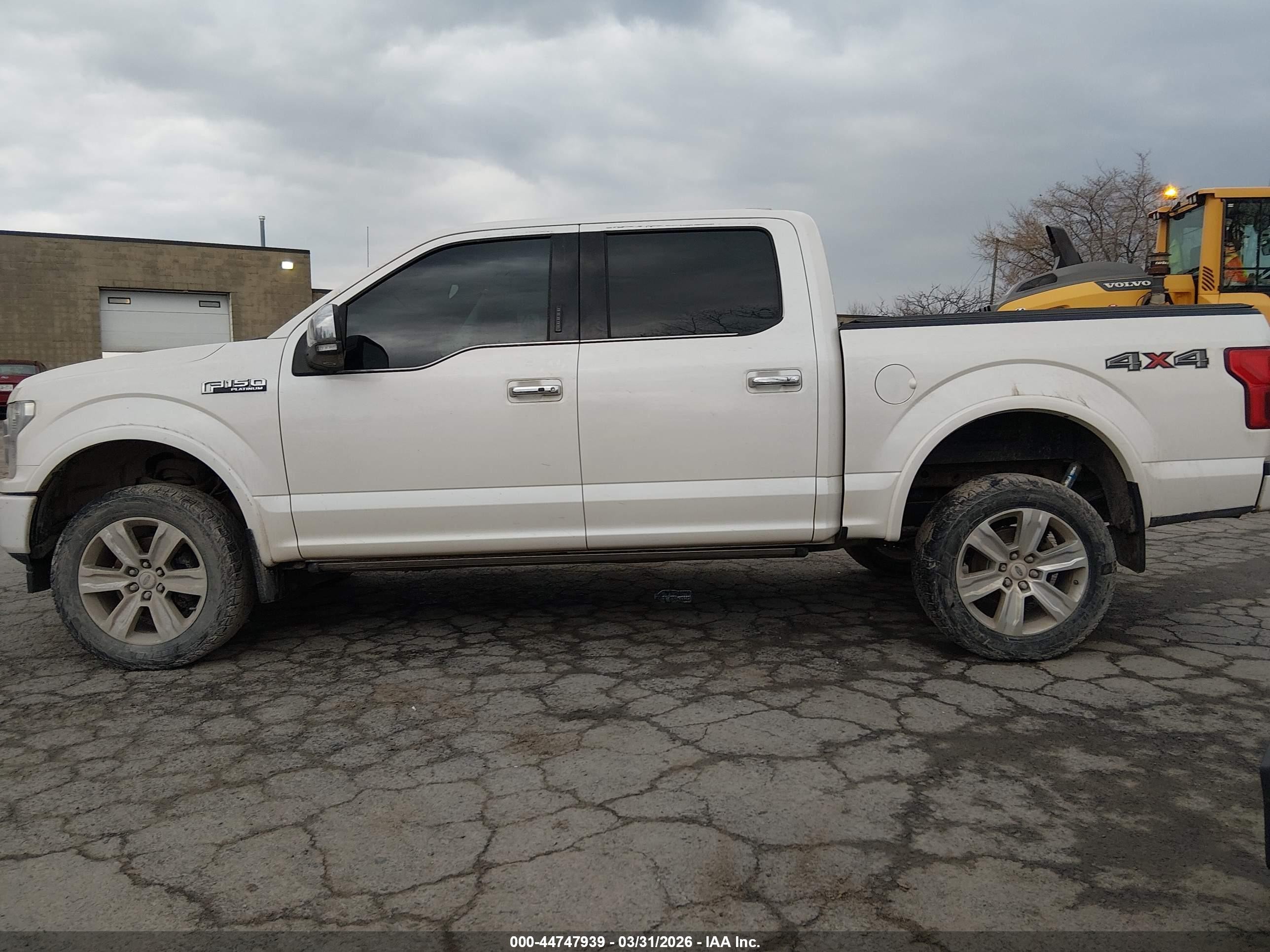 2018 Ford F-150 Platinum White vin: 1FTEW1EG2JFC68059