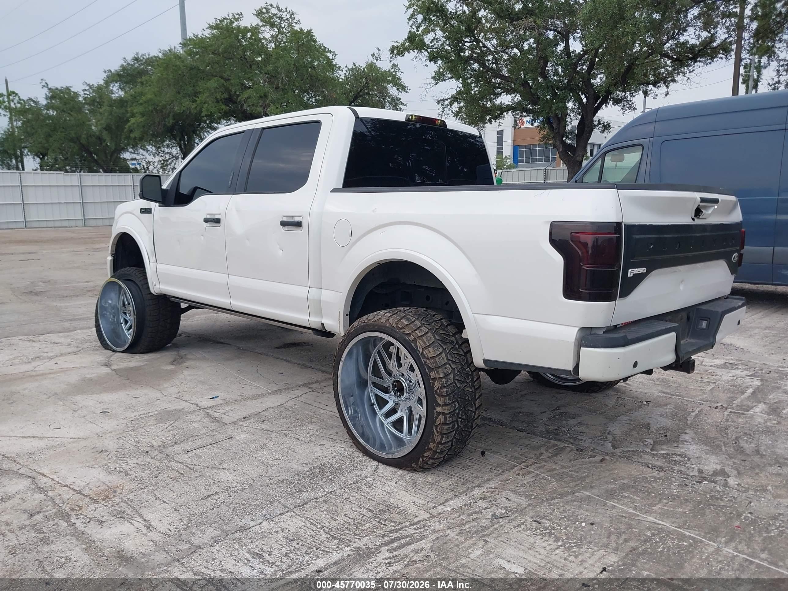 2015 Ford F-150 Platinum White vin: 1FTEW1EG3FFA67746