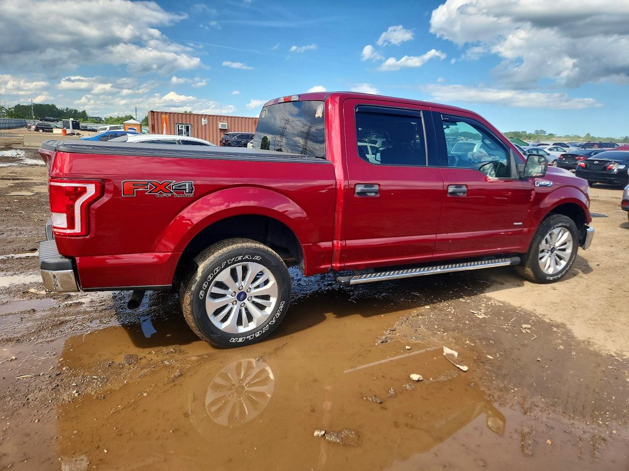 2015 Ford F150 Supercrew Red vin: 1FTEW1EG3FFB21143