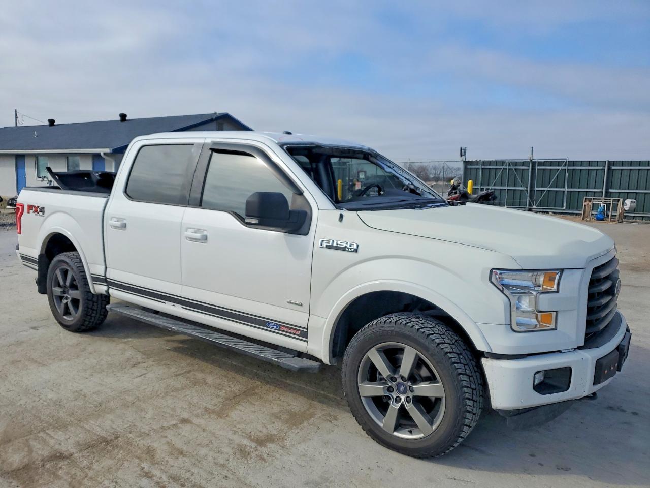 2015 Ford F 150 White vin: 1FTEW1EG3FFB26455