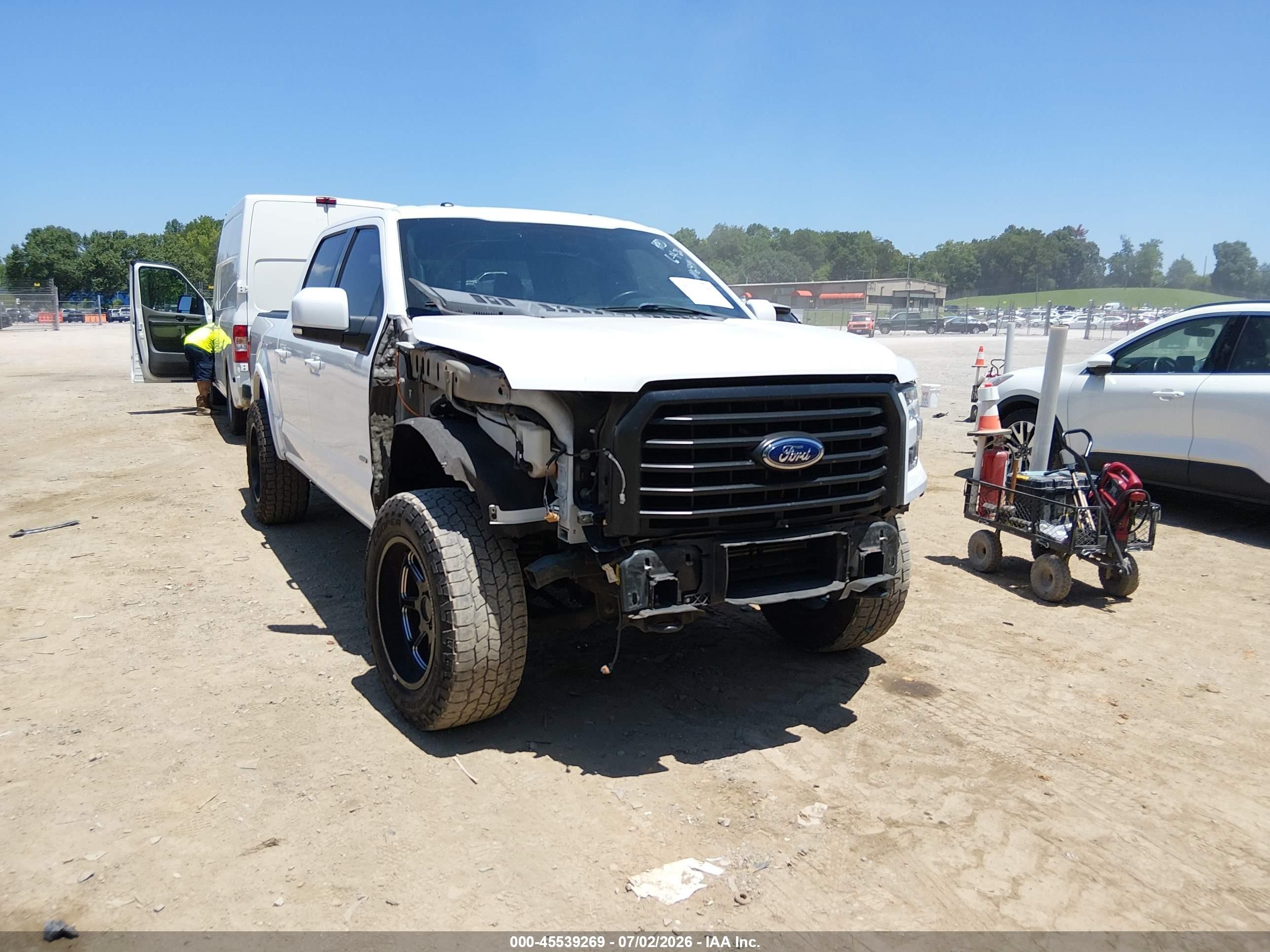 2015 Ford F-150 Lariat White vin: 1FTEW1EG3FFB56944
