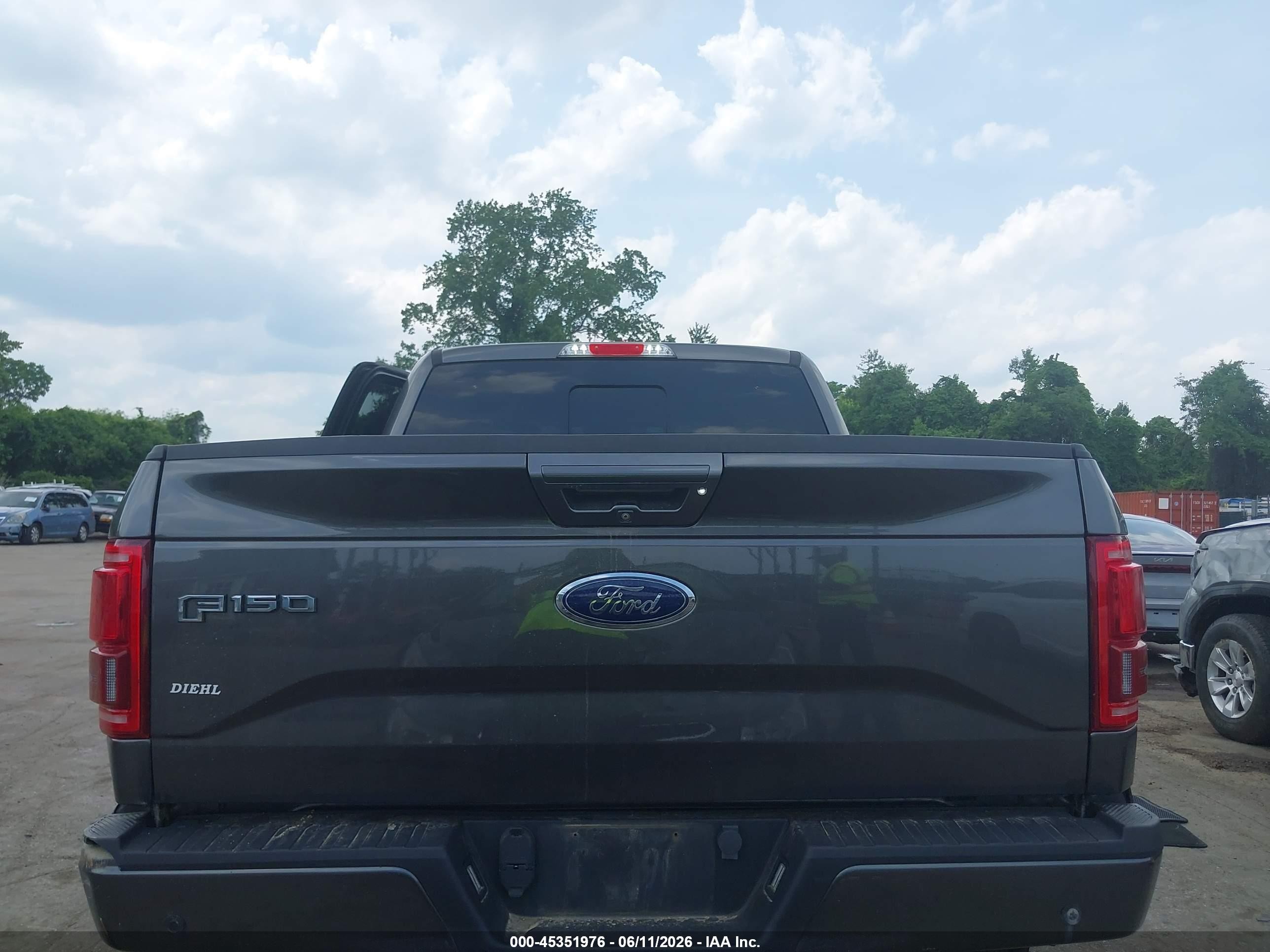 2015 Ford F-150 Lariat Серый vin: 1FTEW1EG3FFB79978