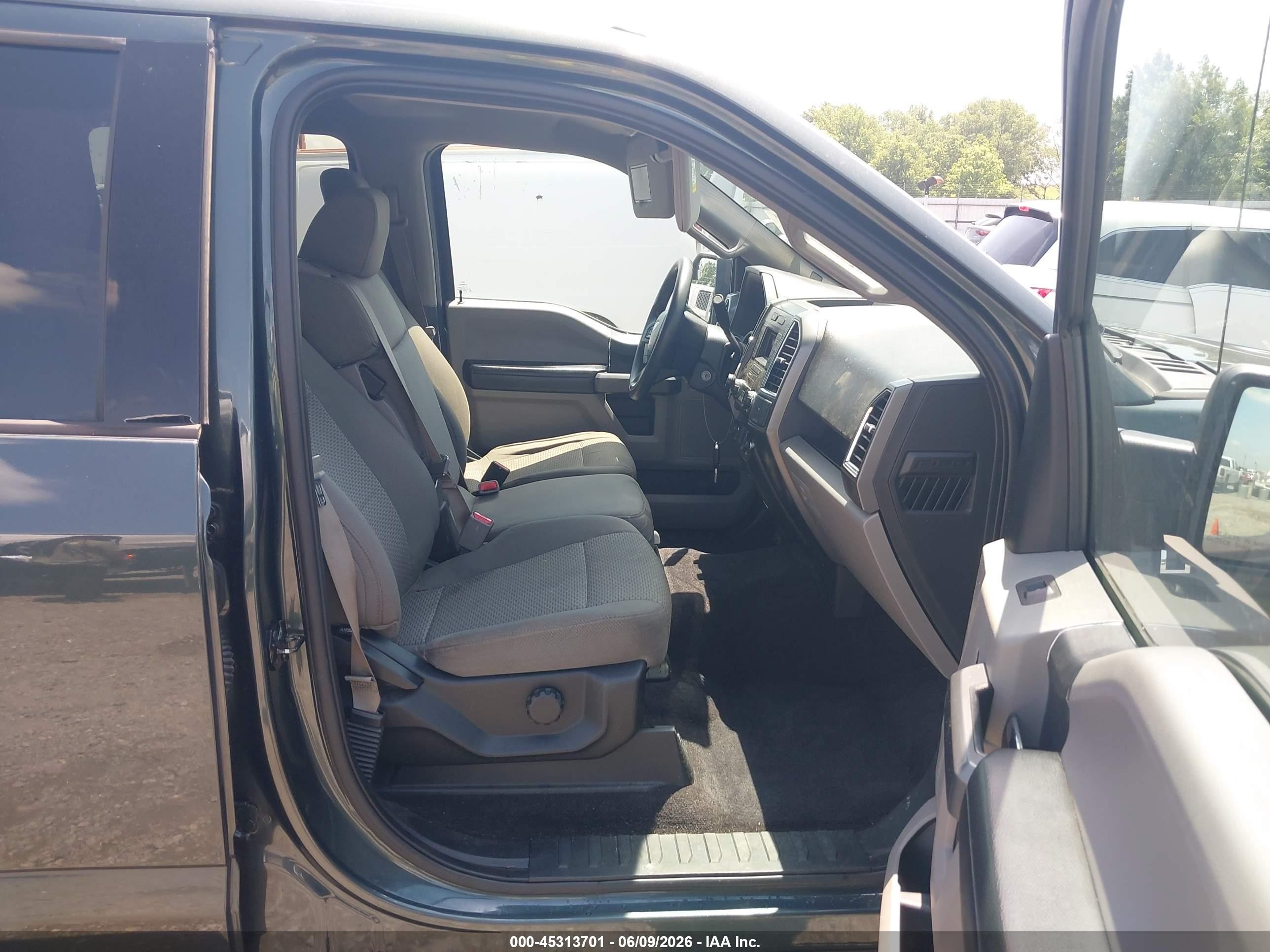 2015 Ford F-150 Xlt Green vin: 1FTEW1EG3FFC09707