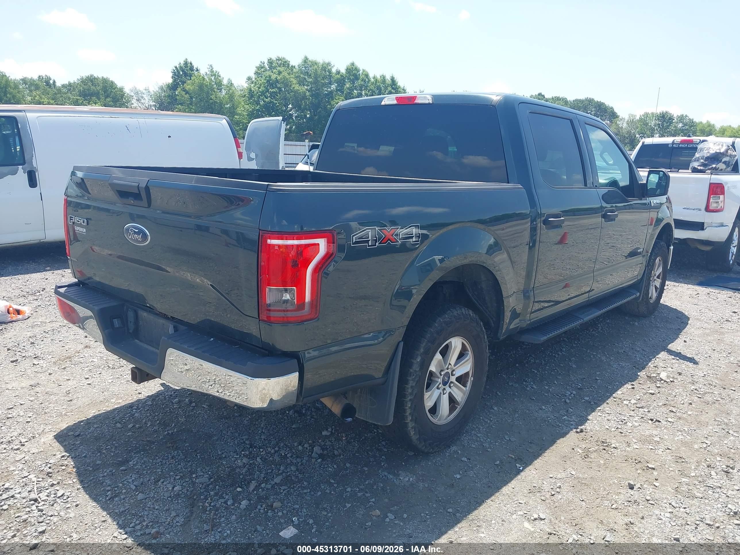 2015 Ford F-150 Xlt Green vin: 1FTEW1EG3FFC09707