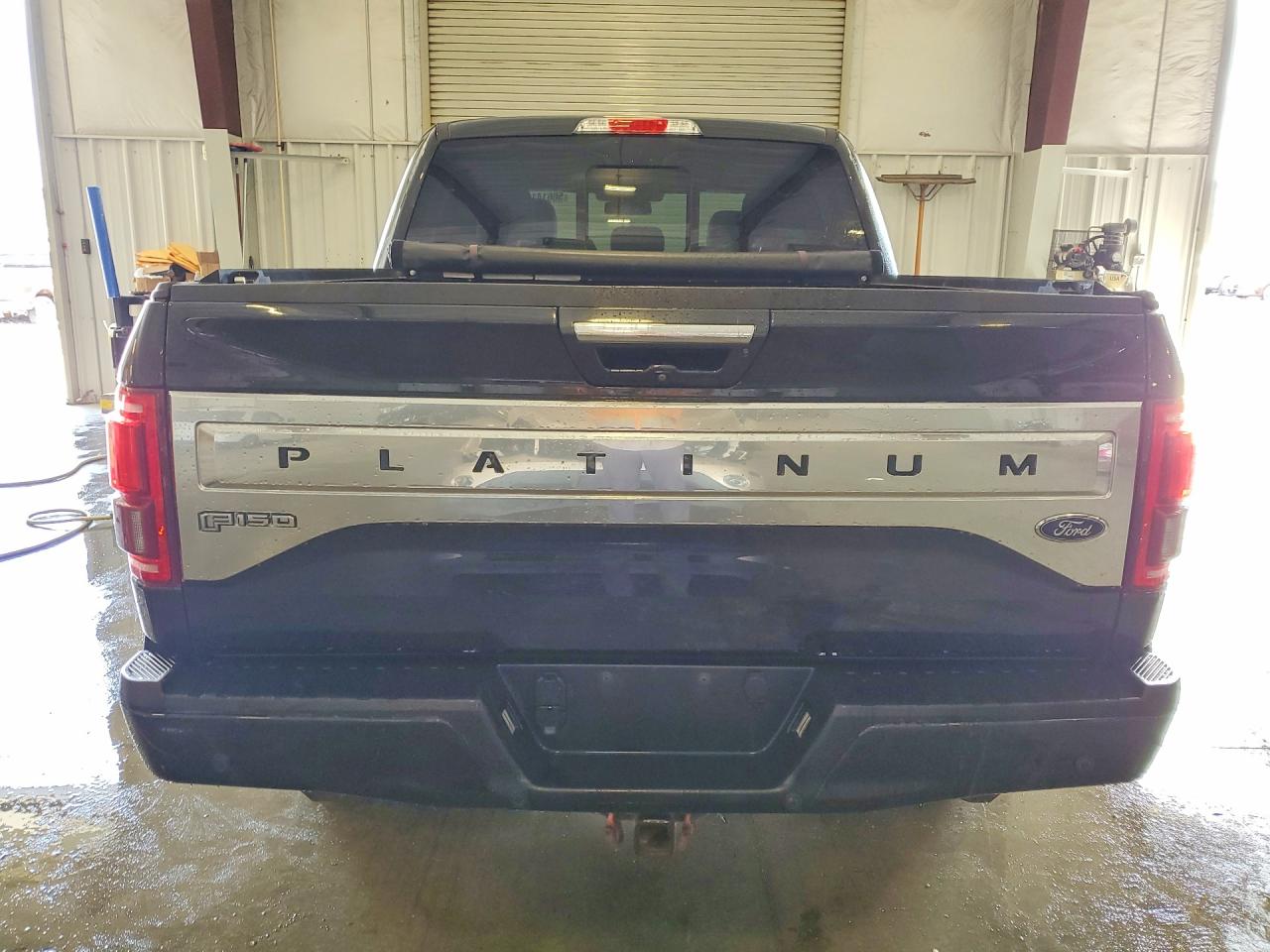 2015 Ford F150 Supercrew Угольный vin: 1FTEW1EG3FFC30332