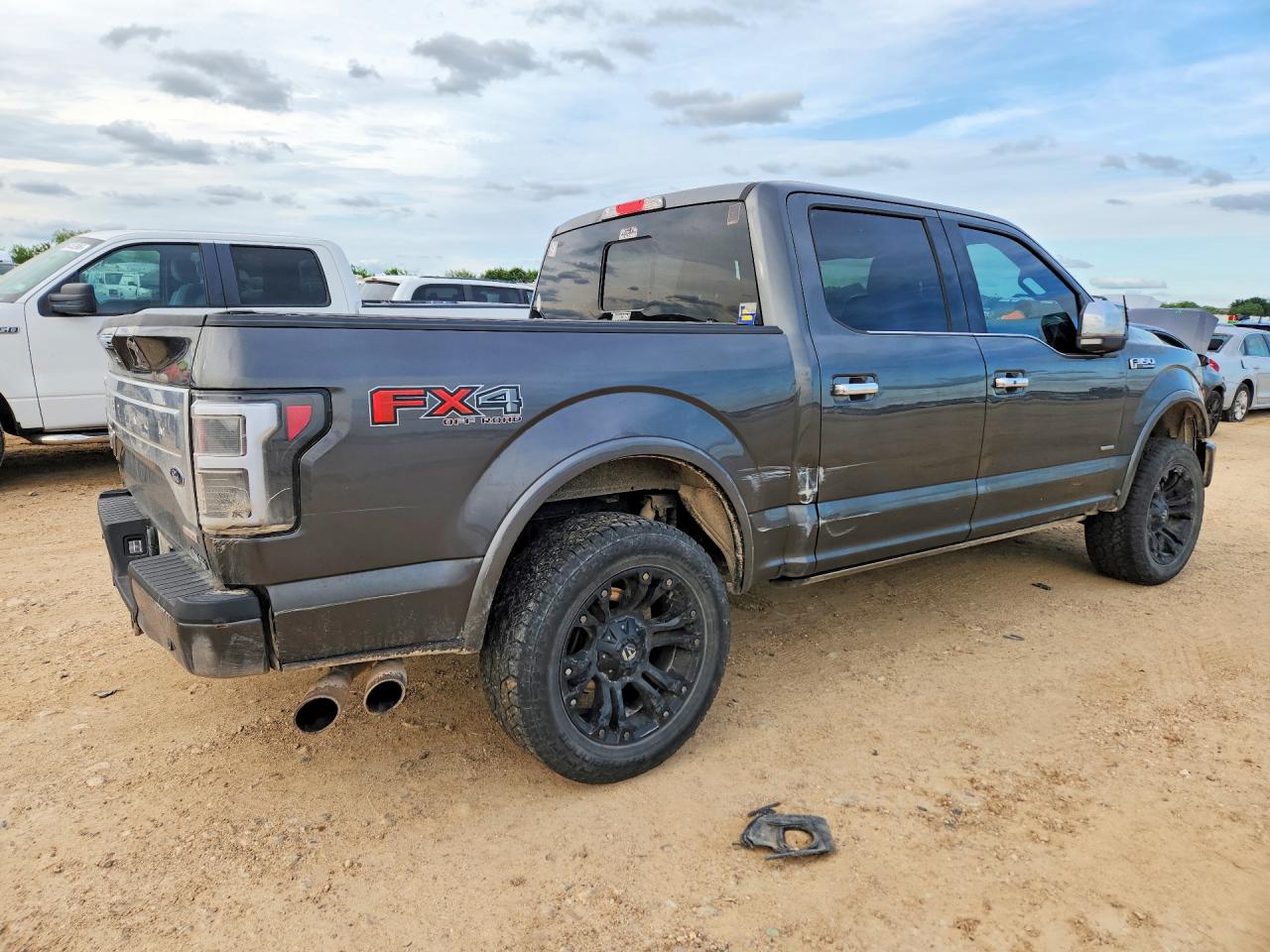 2015 Ford F150 Supercrew Gray vin: 1FTEW1EG3FFC52640
