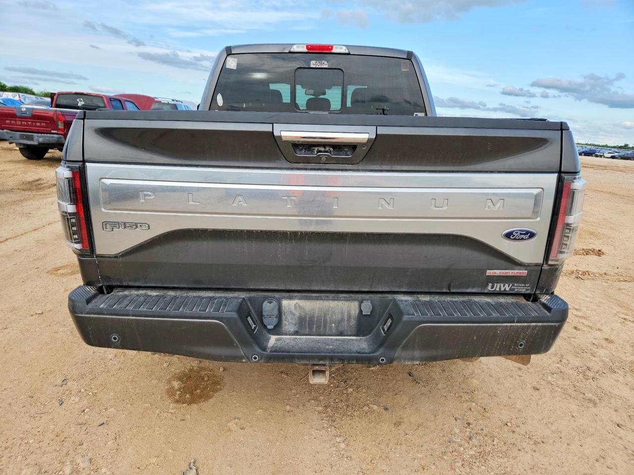 2015 Ford F150 Supercrew Gray vin: 1FTEW1EG3FFC52640