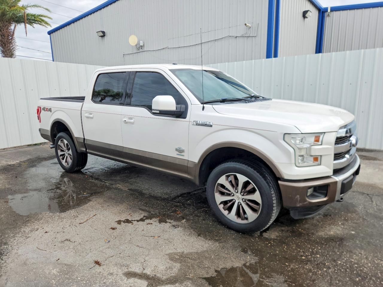 2015 Ford F150 Supercrew White vin: 1FTEW1EG4FFA69070