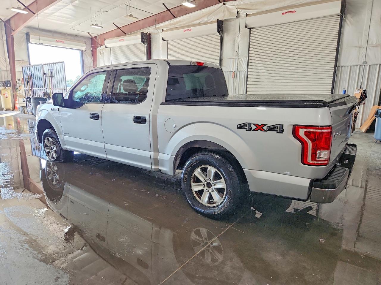 2015 Ford F150 Supercrew Silver vin: 1FTEW1EG5FFA34876