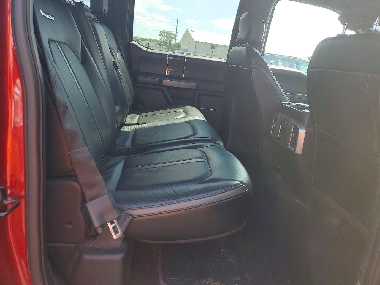 2015 Ford F150 Supercrew Maroon vin: 1FTEW1EG5FFA39916