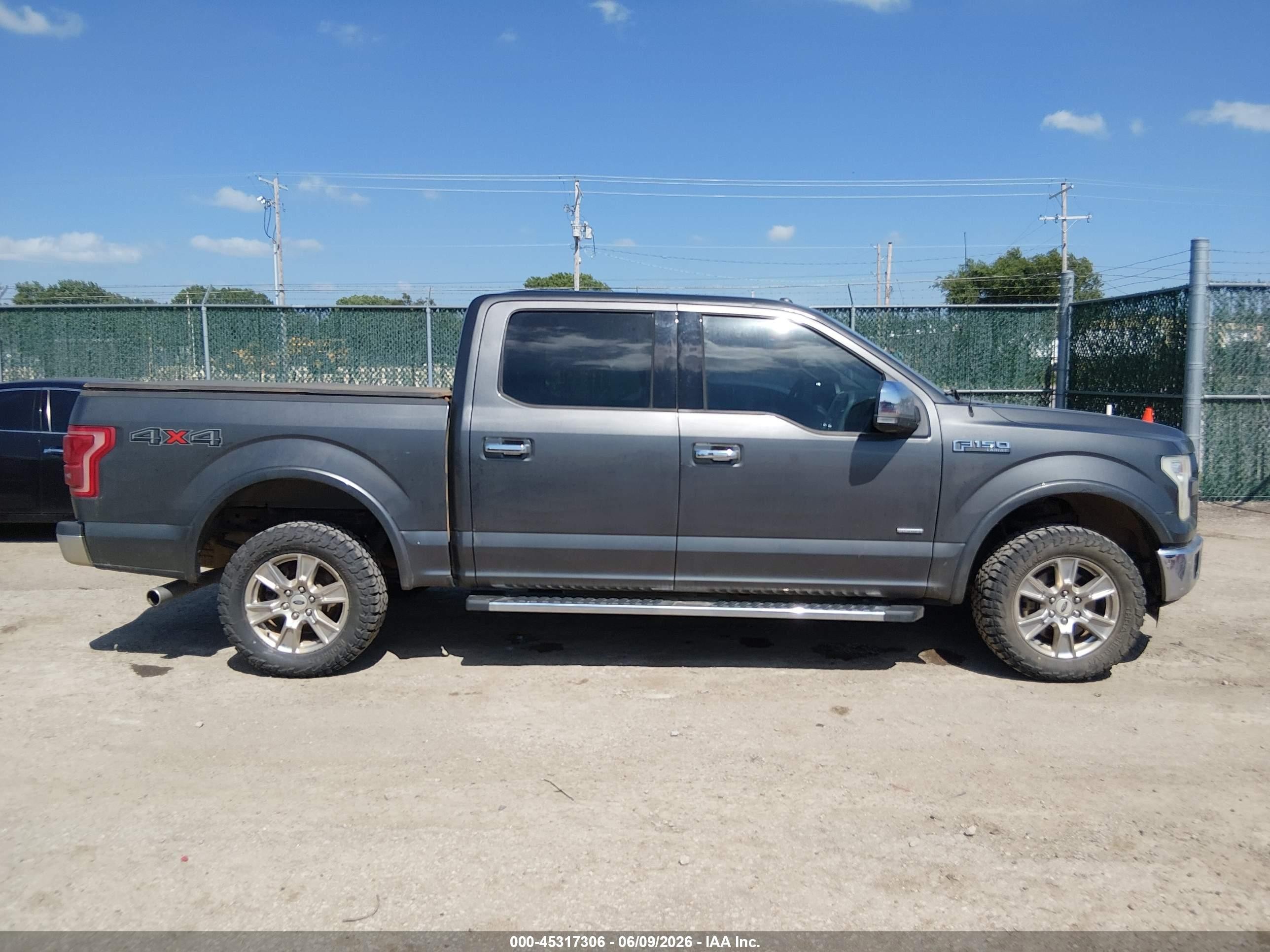 2015 Ford F-150 Lariat Gray vin: 1FTEW1EG5FFA55873