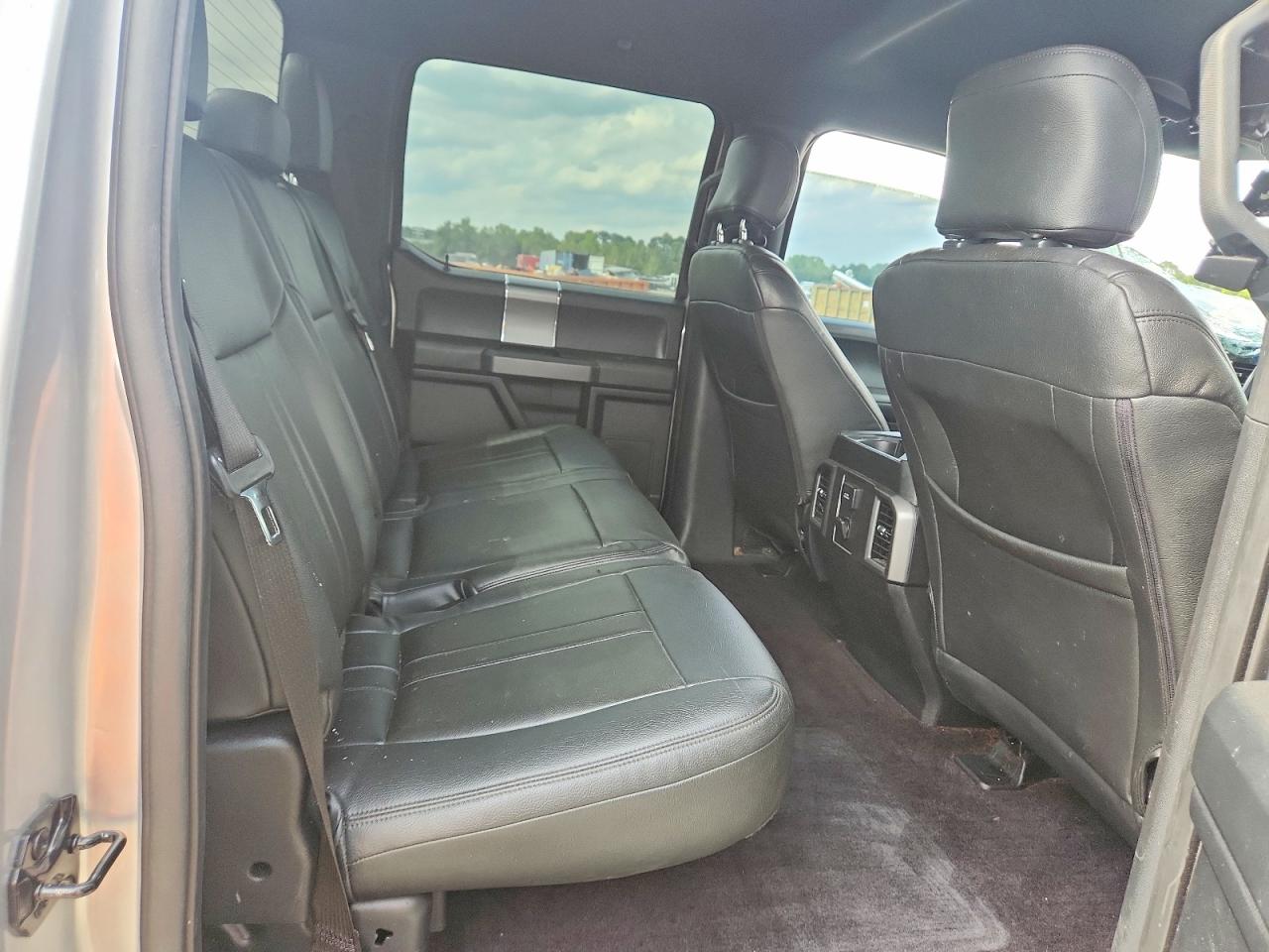2015 Ford F150 Supercrew Silver vin: 1FTEW1EG5FFB78749