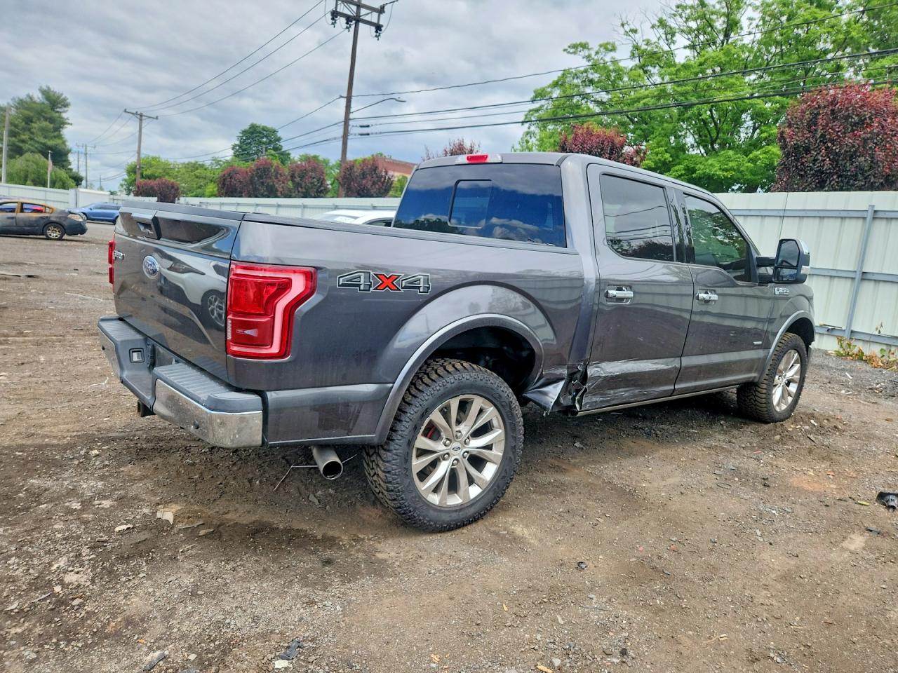 2015 Ford F150 Supercrew Gray vin: 1FTEW1EG5FFC56169