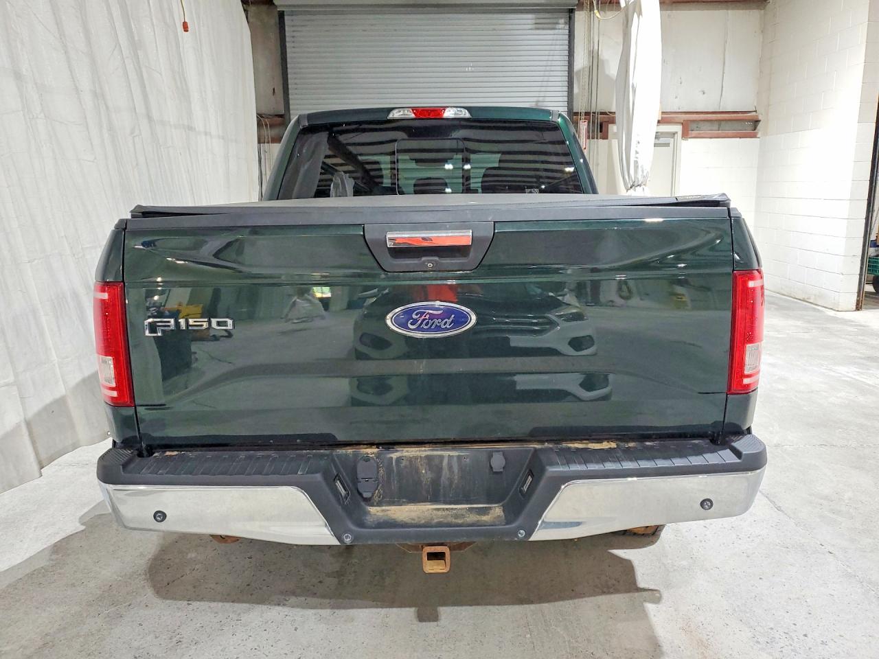 2015 Ford F150 Supercrew Green vin: 1FTEW1EG5FFC66930