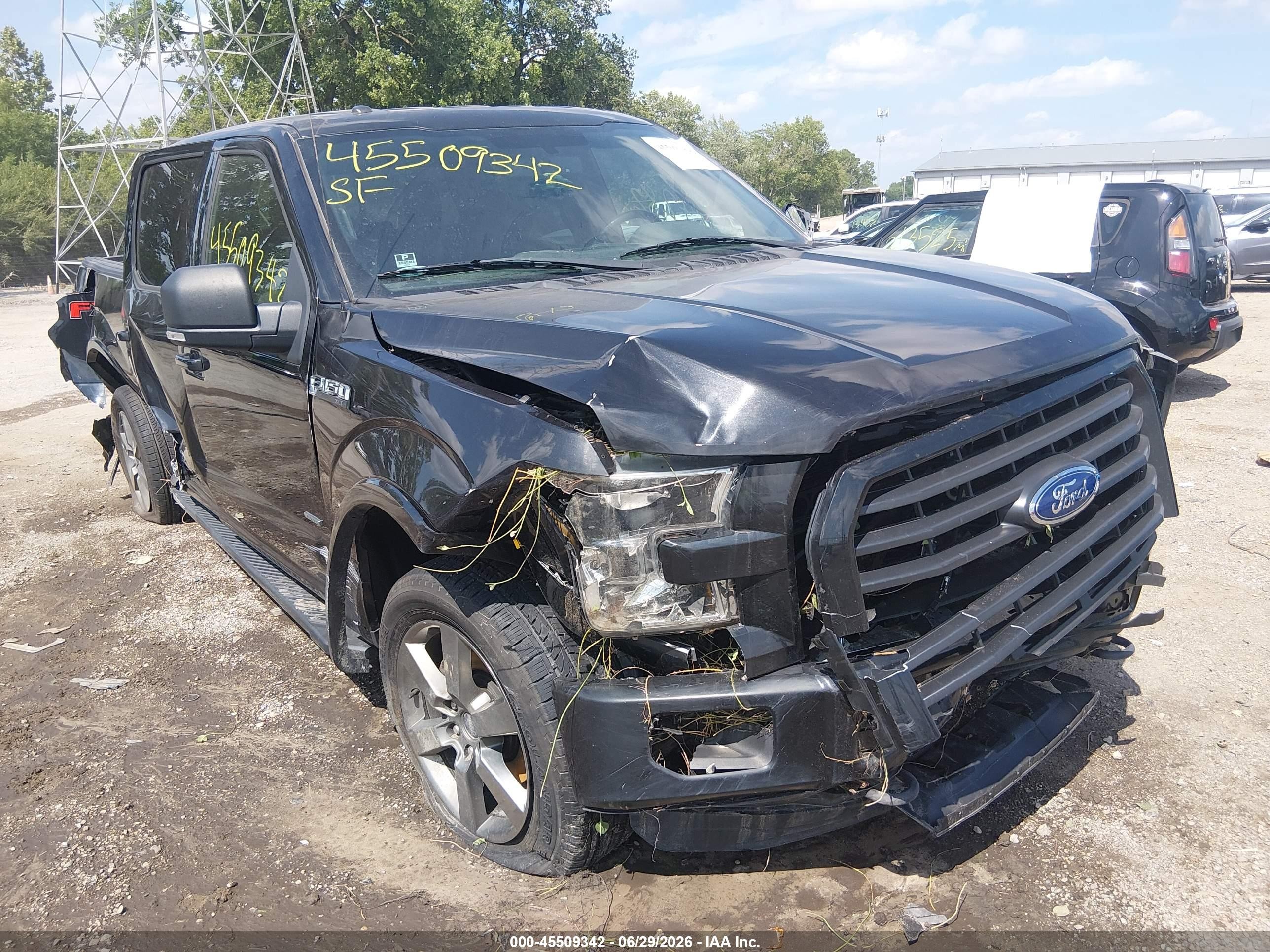 2015 Ford F-150 Xlt Black vin: 1FTEW1EG5FKE69310