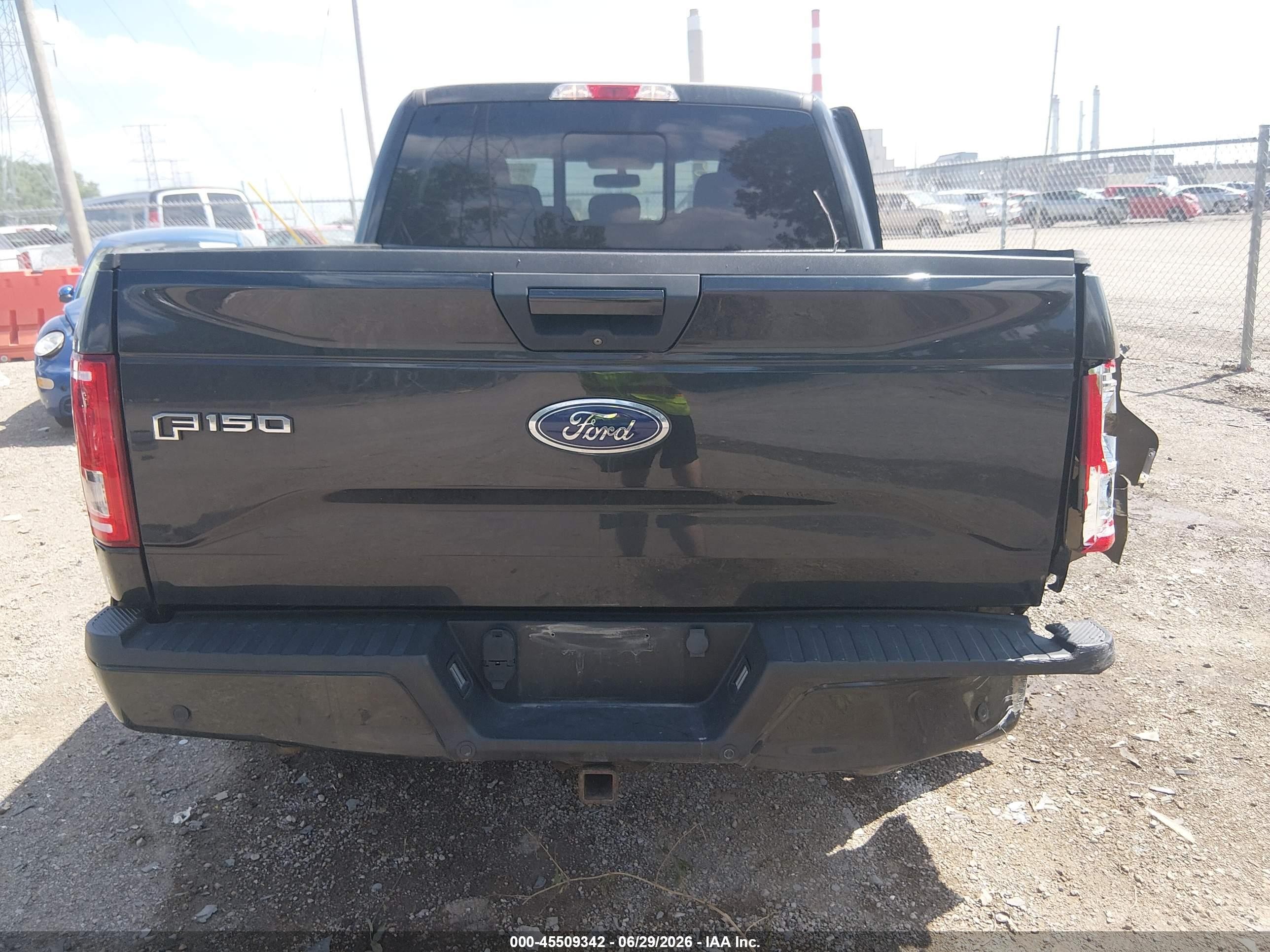2015 Ford F-150 Xlt Black vin: 1FTEW1EG5FKE69310