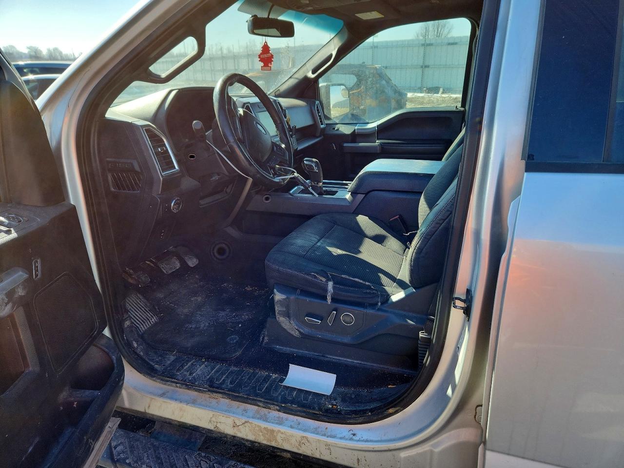 2015 Ford F150 Supercrew Gray vin: 1FTEW1EG5FKF03875