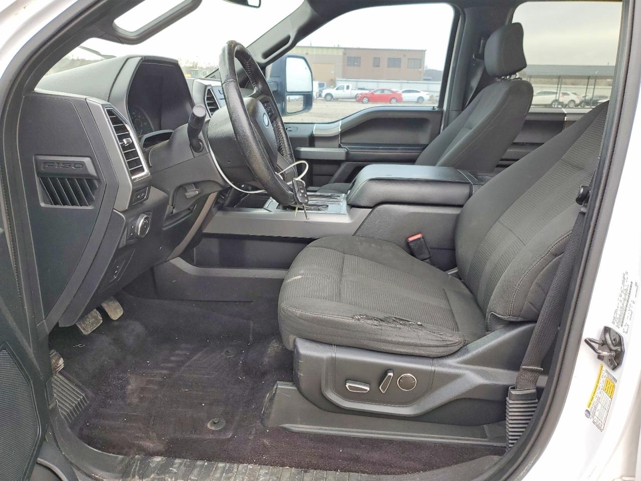 2016 Ford F150 Supercrew White vin: 1FTEW1EG5GKD15813