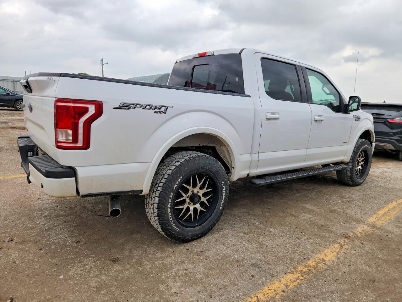 2017 Ford F150 Supercrew White vin: 1FTEW1EG5HKE50601