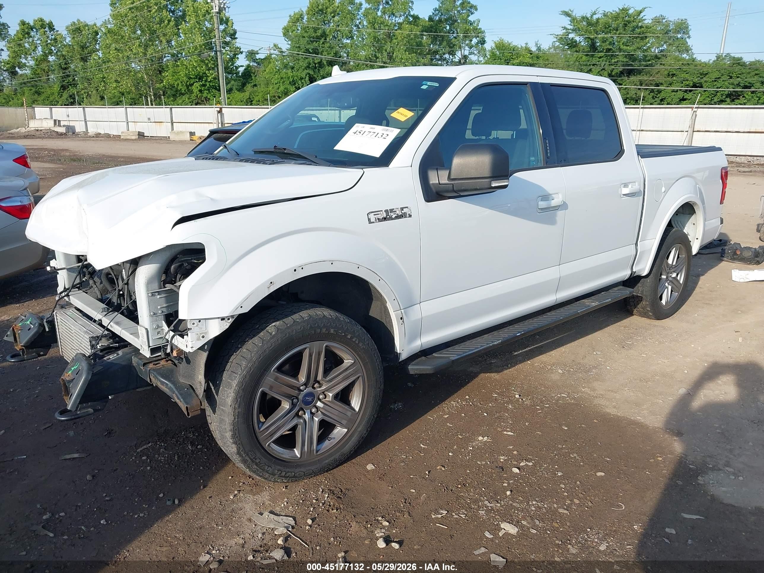 2018 Ford F-150 Xlt White vin: 1FTEW1EG5JFB11318