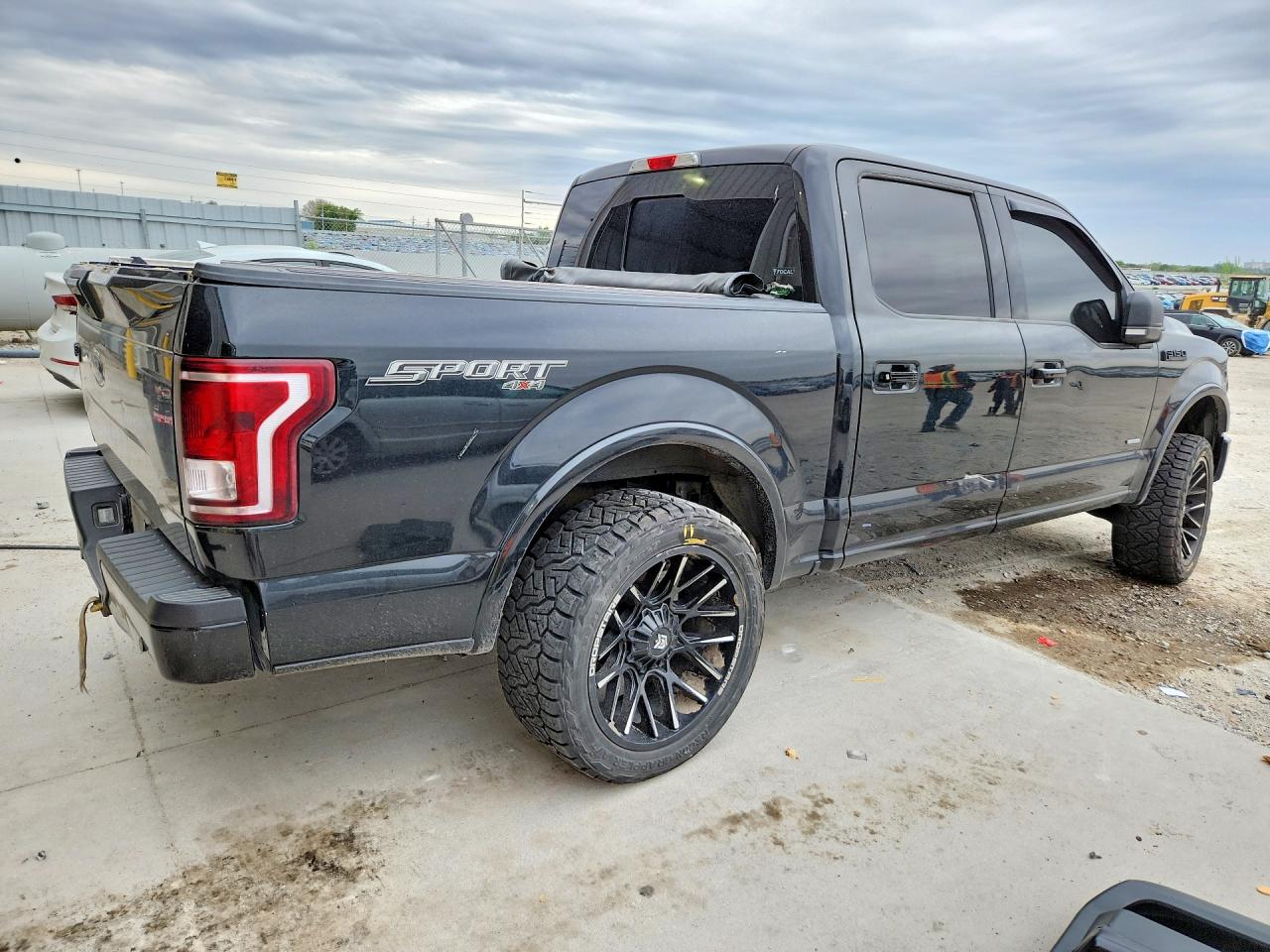 2015 Ford F150 Supercrew Black vin: 1FTEW1EG6FFA20128