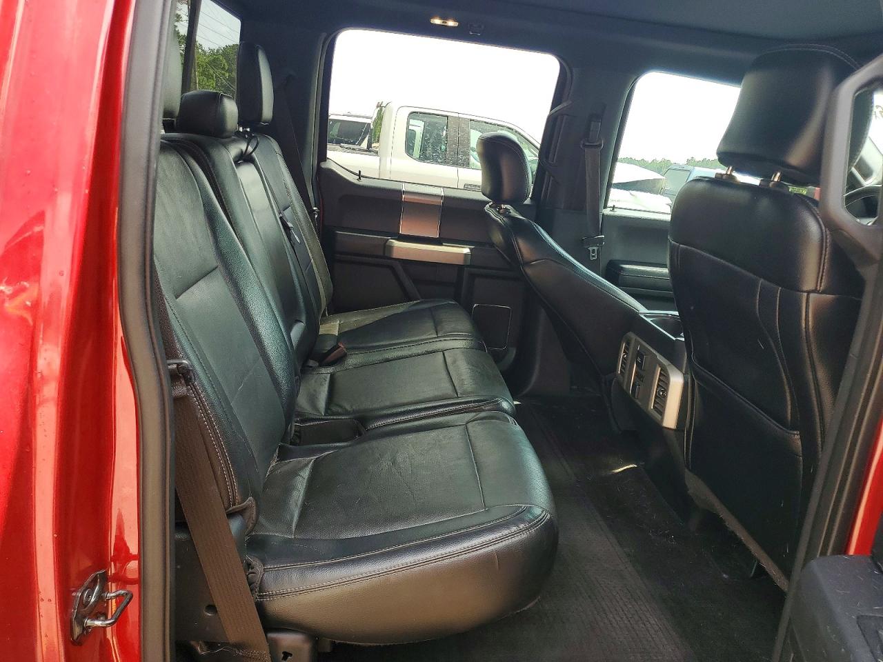 2015 Ford F150 Supercrew Red vin: 1FTEW1EG6FFB41290
