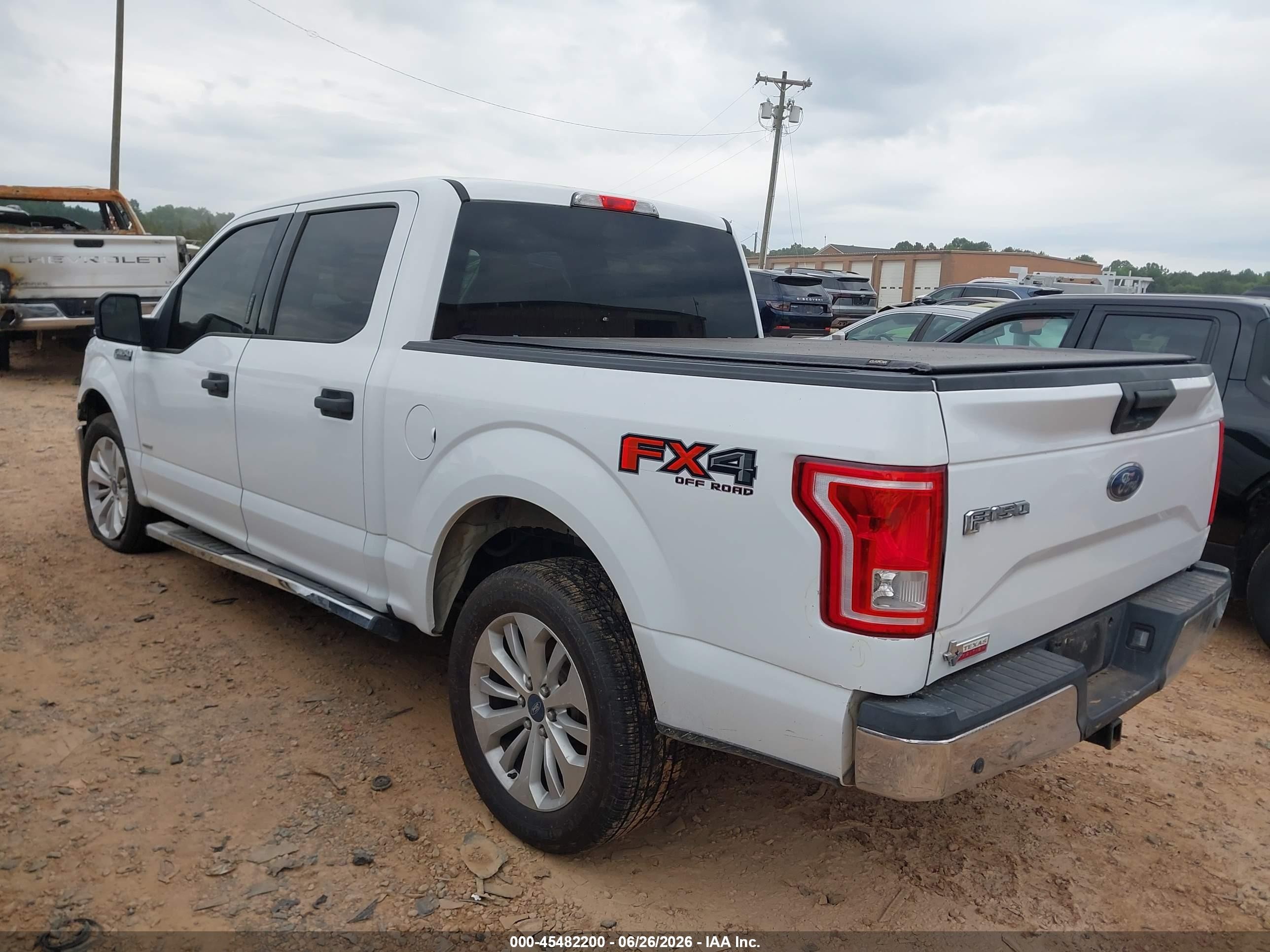 2015 Ford F-150 Xlt White vin: 1FTEW1EG6FKD09114