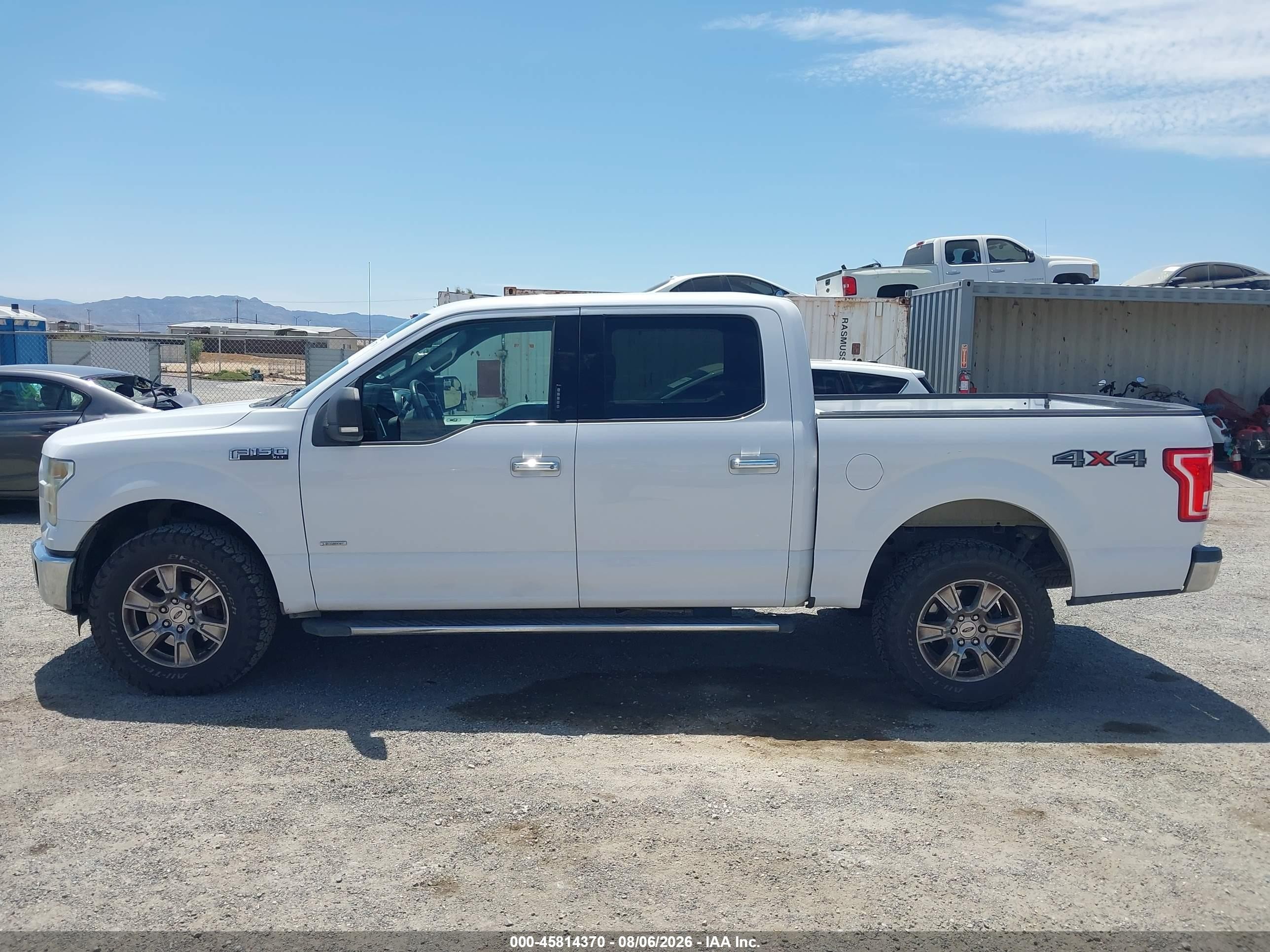 2015 Ford F-150 Xlt White vin: 1FTEW1EG6FKD60564