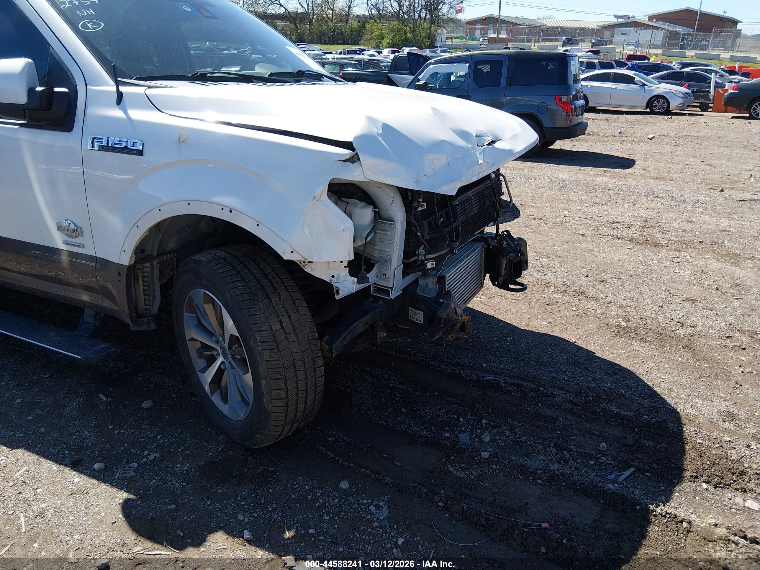 2017 Ford F-150 King Ranch Белый vin: 1FTEW1EG6HFC02754