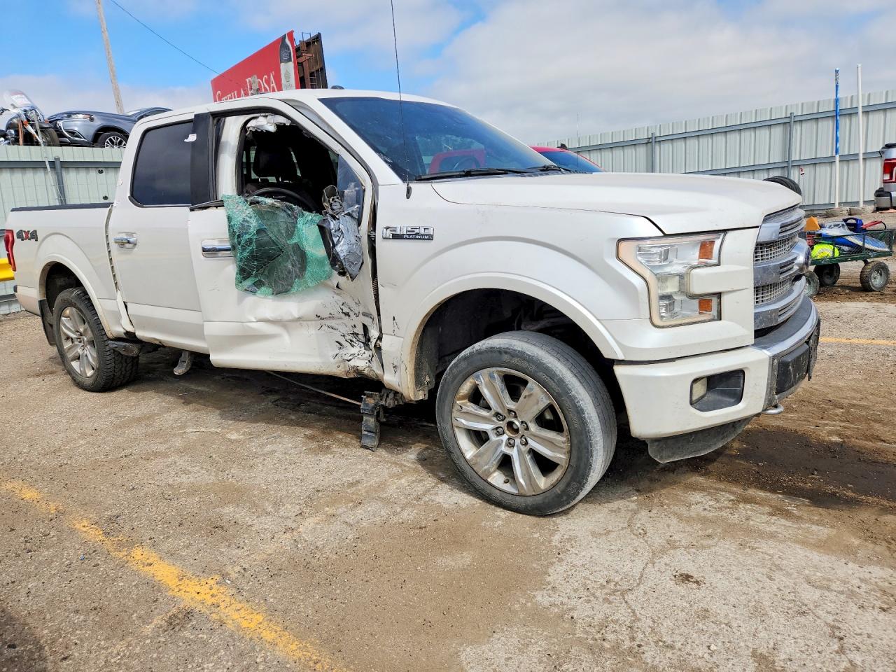 2015 Ford F150 Supercrew White vin: 1FTEW1EG7FFA33891
