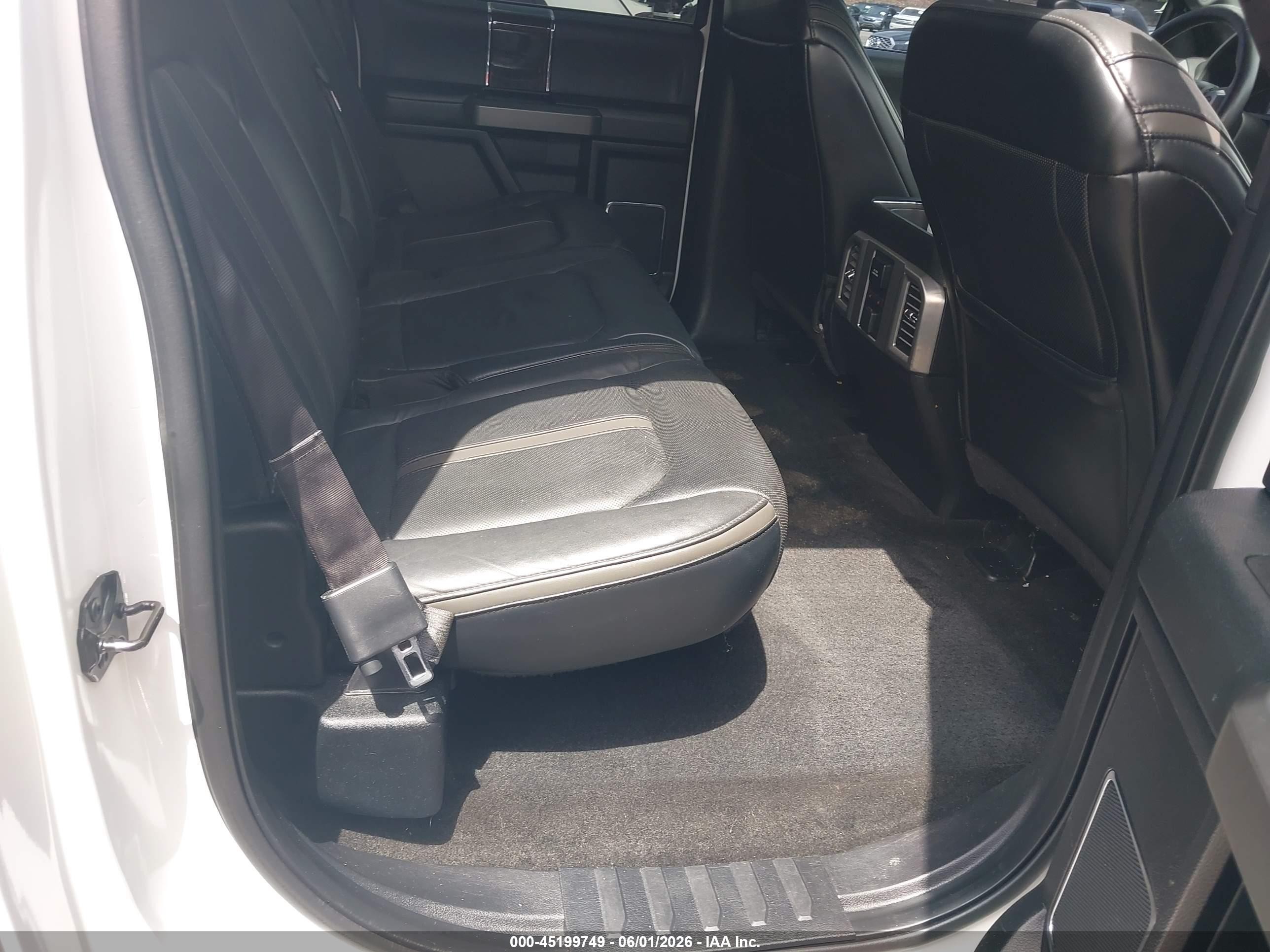 2015 Ford F-150 Platinum White vin: 1FTEW1EG7FFA95033