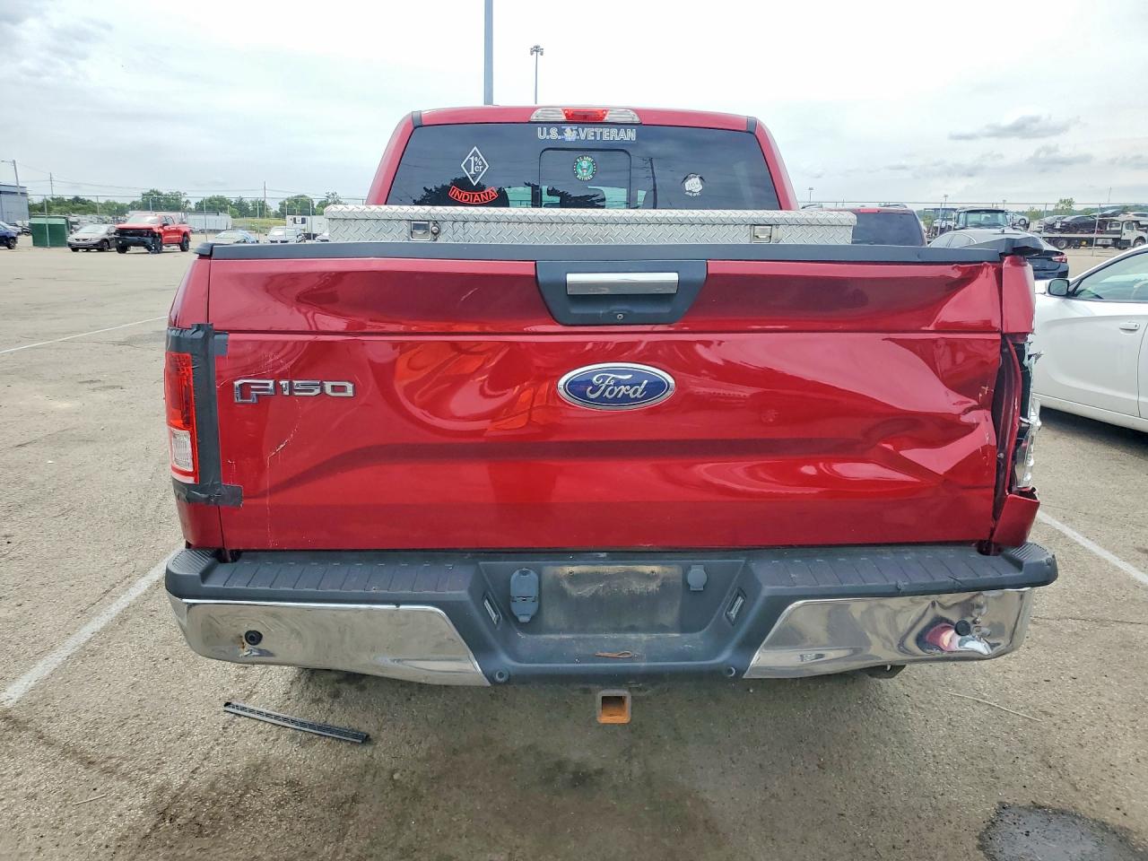 2015 Ford F150 Supercrew Red vin: 1FTEW1EG7FFC31807