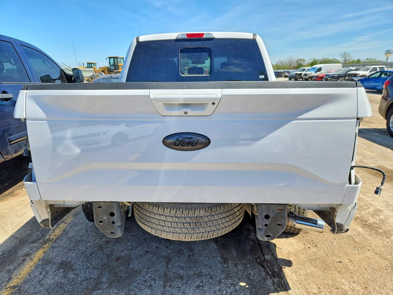 2015 Ford F150 Supercrew White vin: 1FTEW1EG7FKD01703