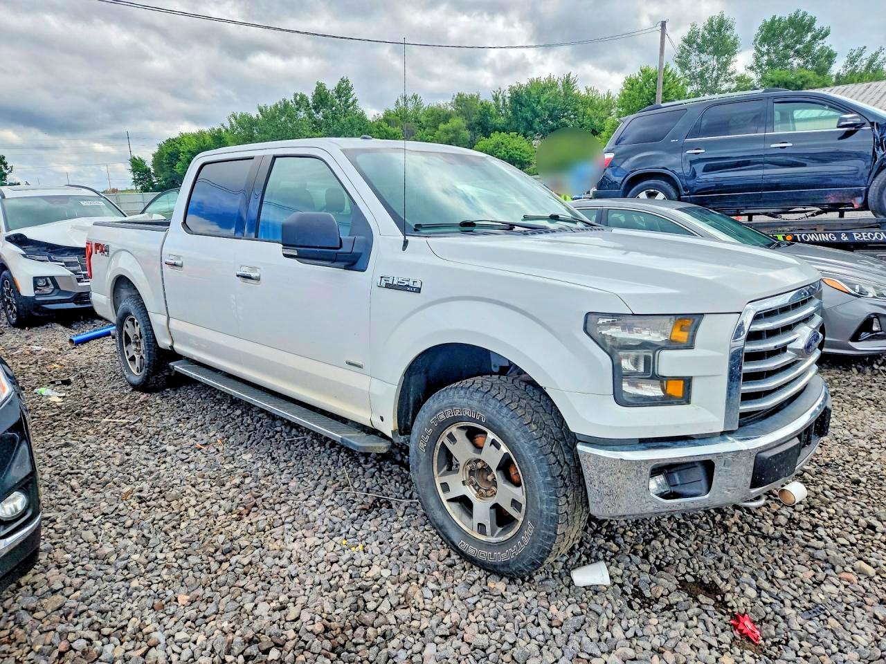 2015 Ford F150 Supercrew White vin: 1FTEW1EG7FKD24737