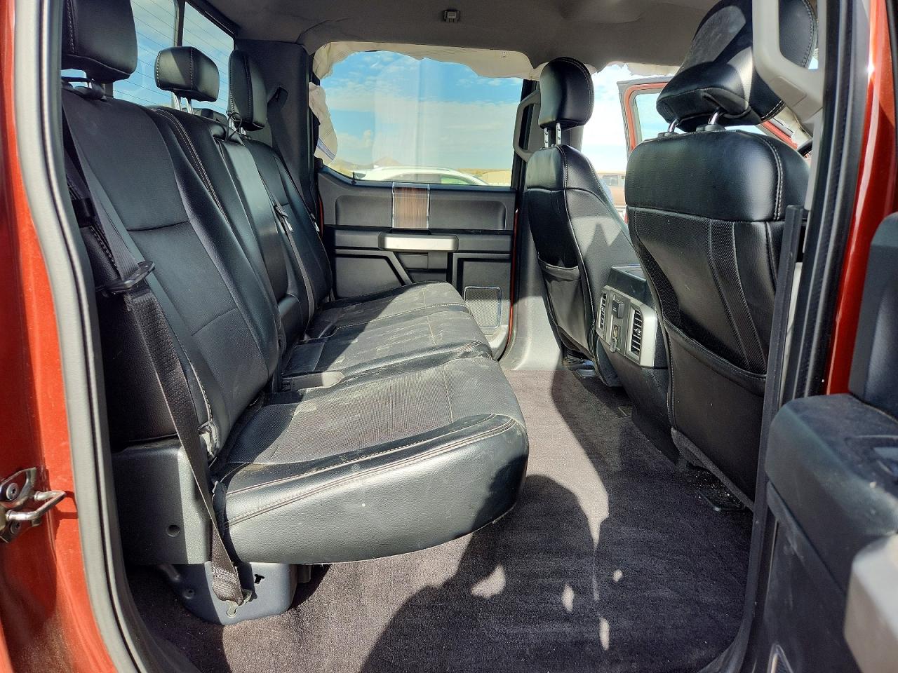 2015 Ford F150 Supercrew Burgundy vin: 1FTEW1EG7FKF10293