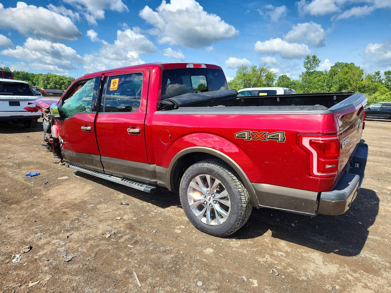 2015 Ford F150 Red vin: 1FTEW1EG8FFA76099