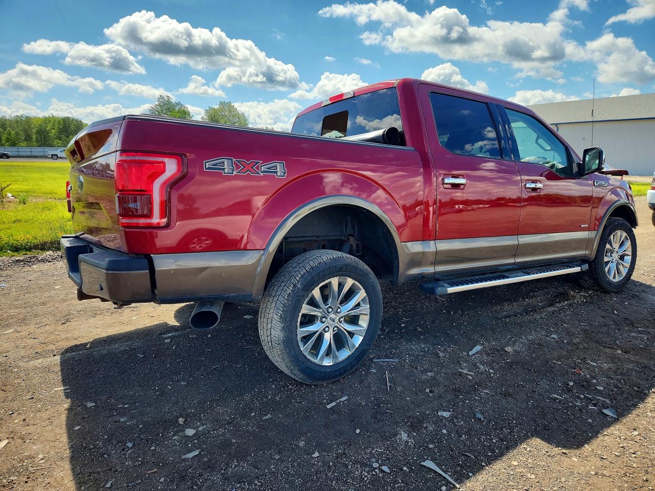 2015 Ford F150 Red vin: 1FTEW1EG8FFA76099