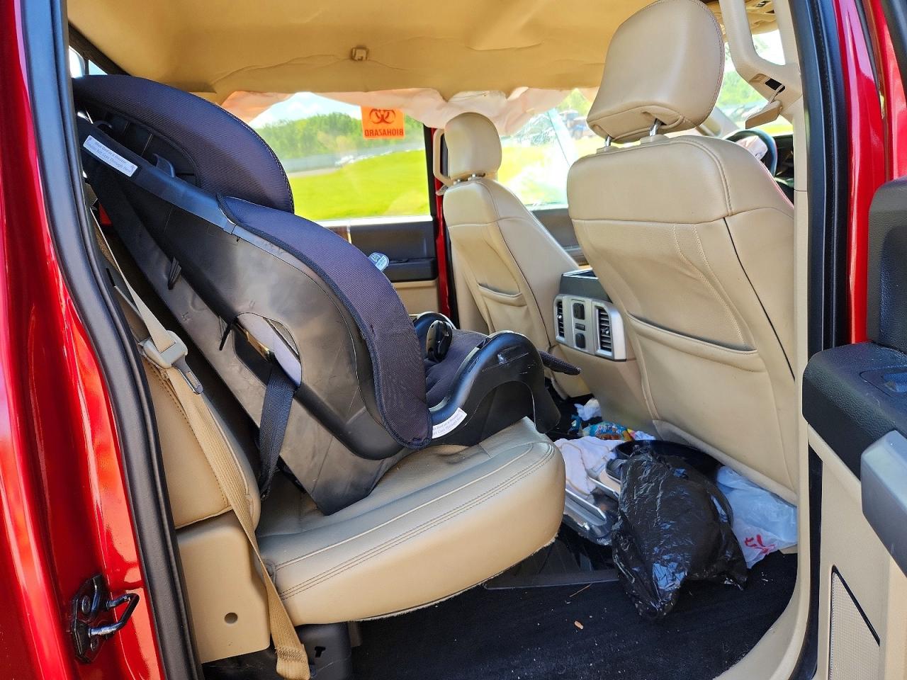2015 Ford F150 Red vin: 1FTEW1EG8FFA76099