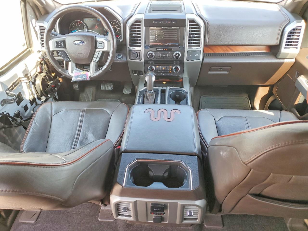 2015 Ford F150 Supercrew White vin: 1FTEW1EG8FFB10462