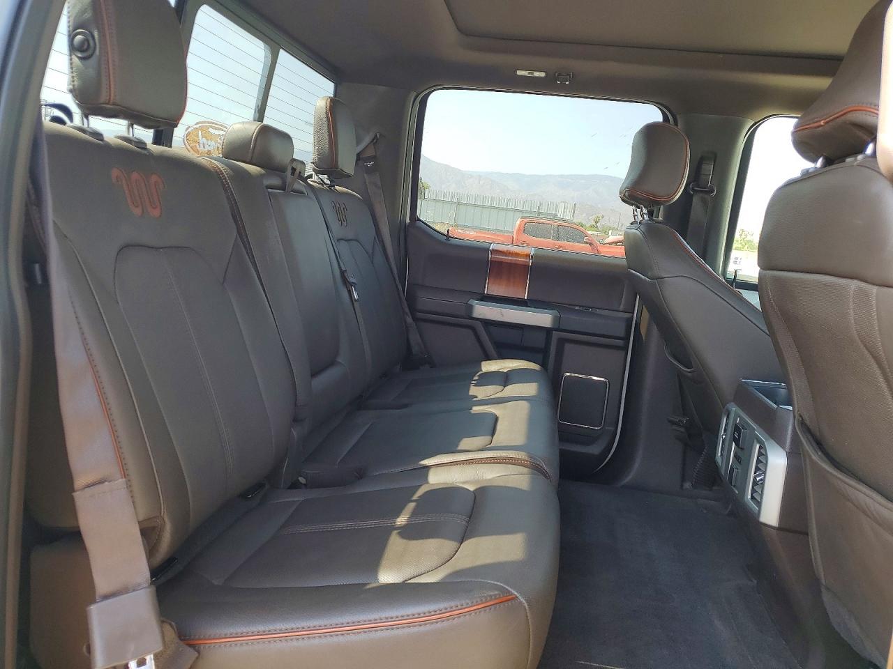 2015 Ford F150 Supercrew White vin: 1FTEW1EG8FFB10462
