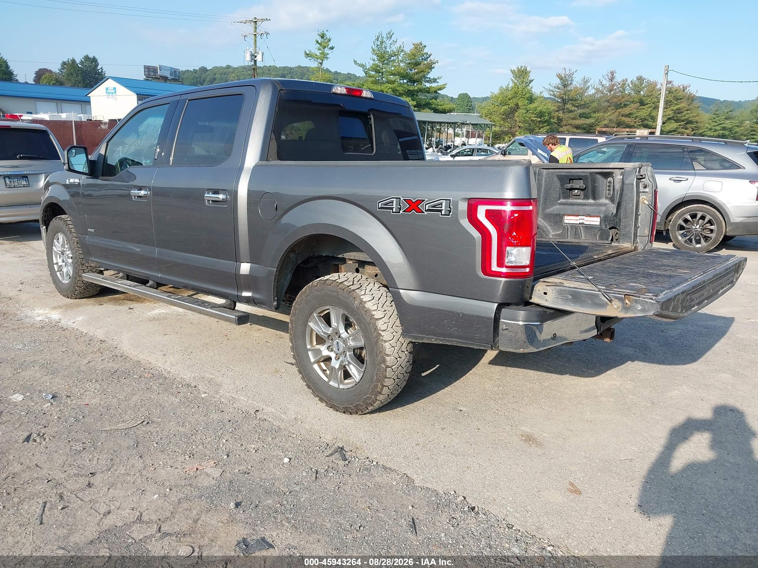 2015 Ford F150 Supercrew Gray vin: 1FTEW1EG8FFB18223