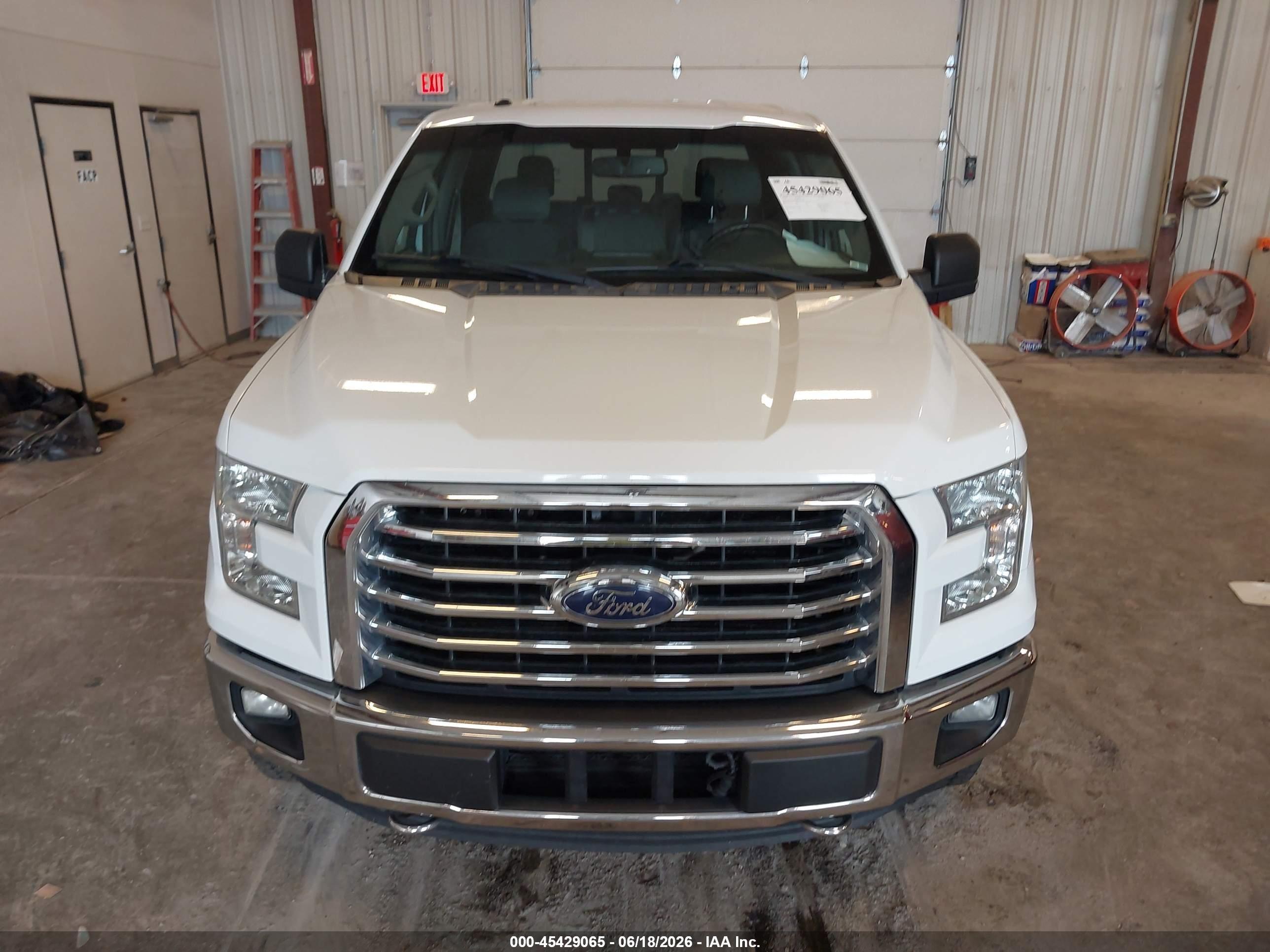 2015 Ford F-150 Xlt White vin: 1FTEW1EG8FFB72461
