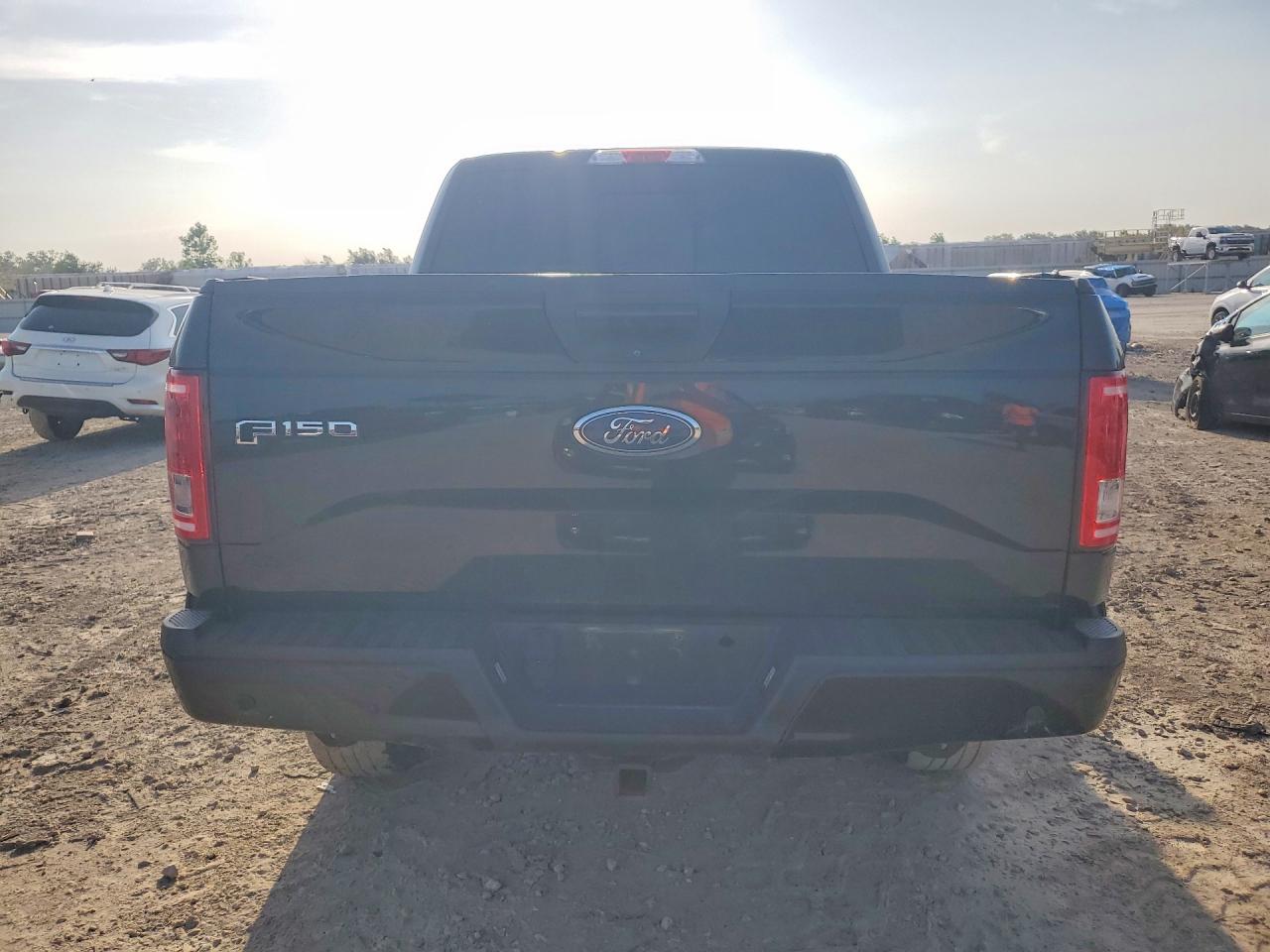 2015 Ford F150 Supercrew Black vin: 1FTEW1EG8FFB79894
