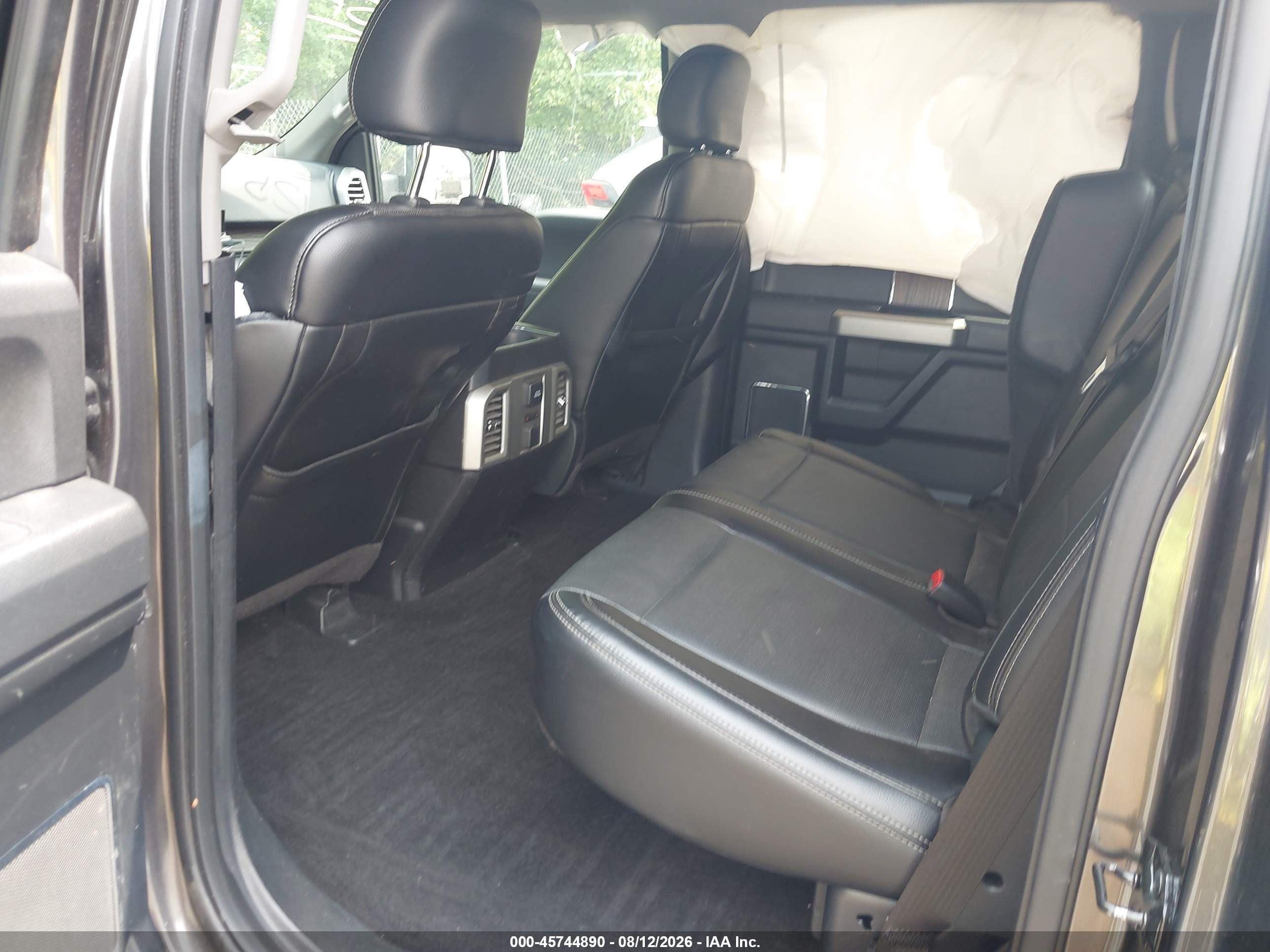 2015 Ford F-150 Lariat Gray vin: 1FTEW1EG8FFB95724