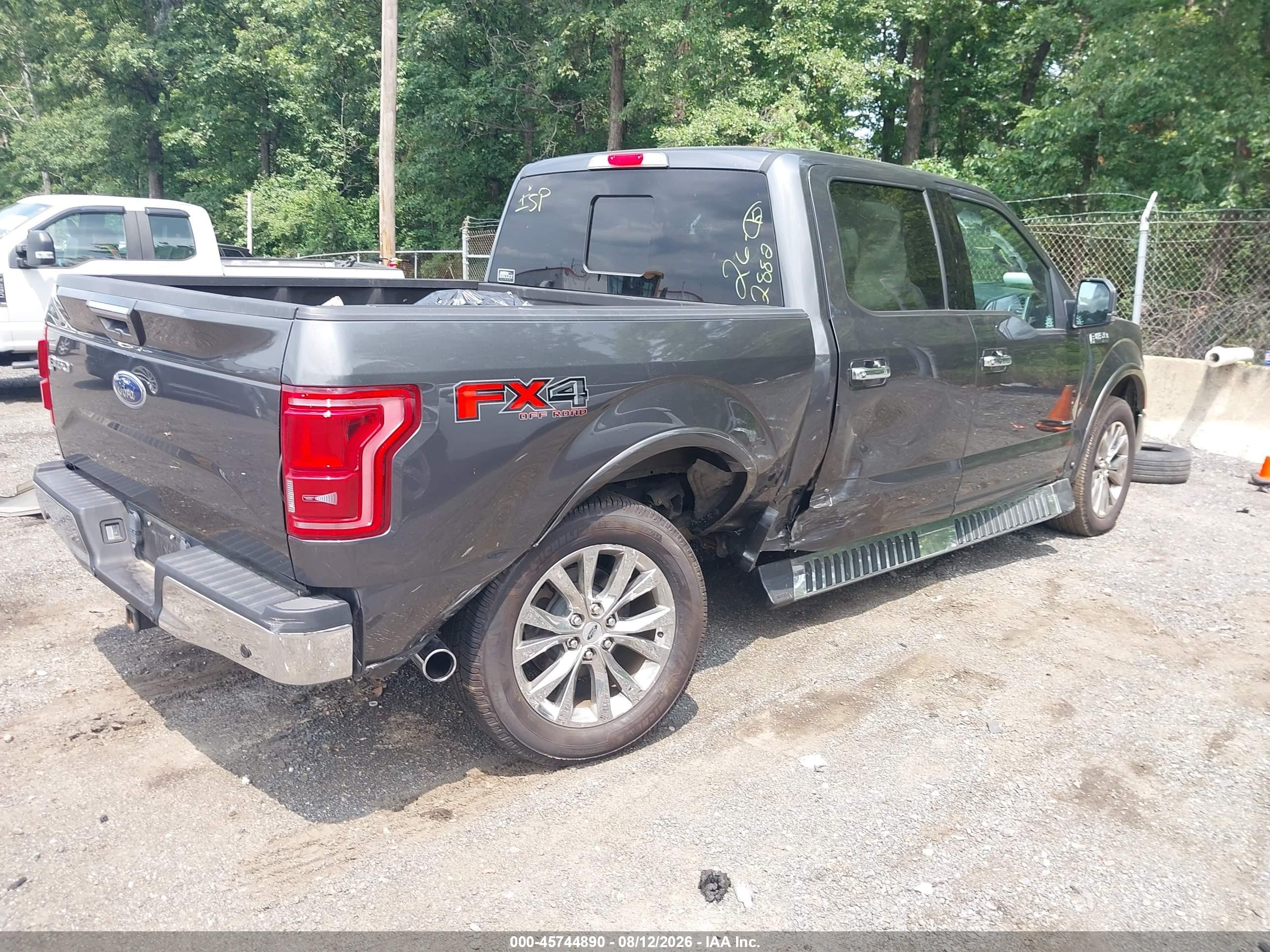 2015 Ford F-150 Lariat Gray vin: 1FTEW1EG8FFB95724