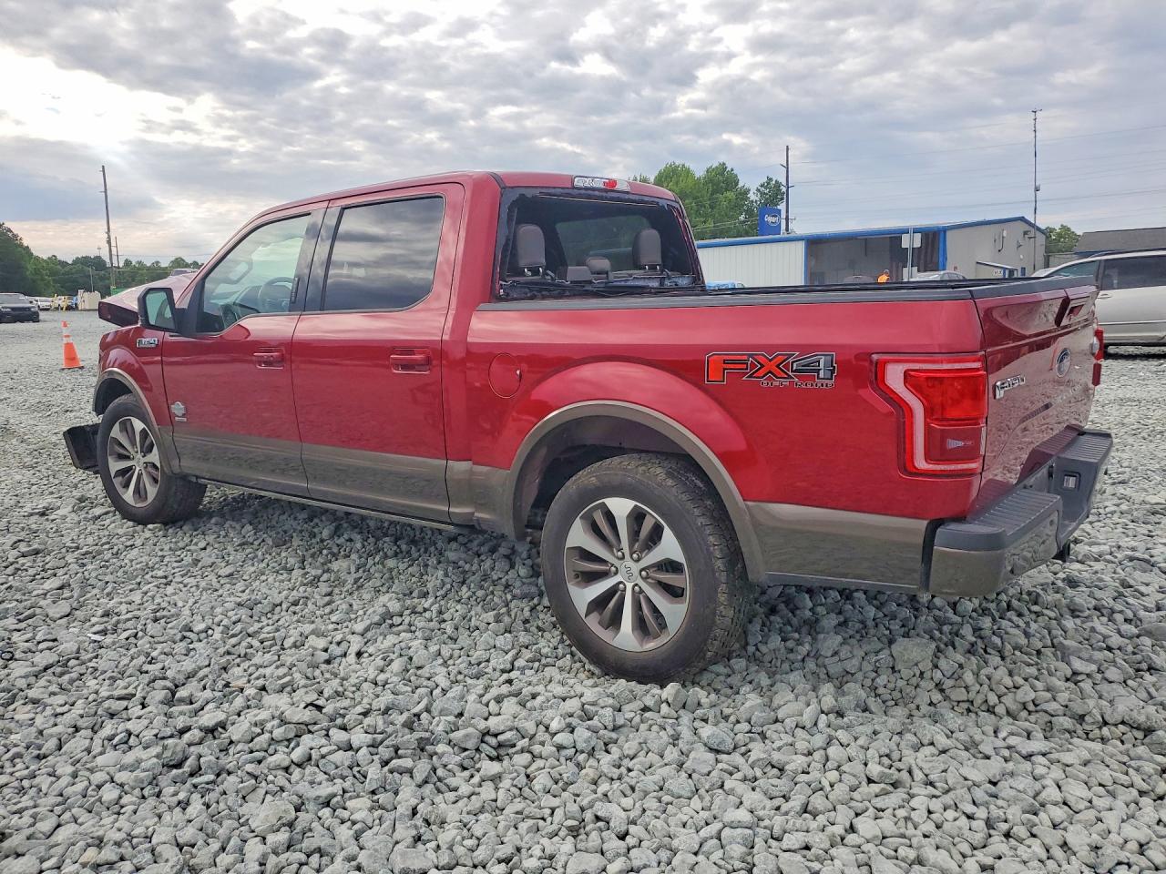 2015 Ford F150 Supercrew Red vin: 1FTEW1EG8FFC76352
