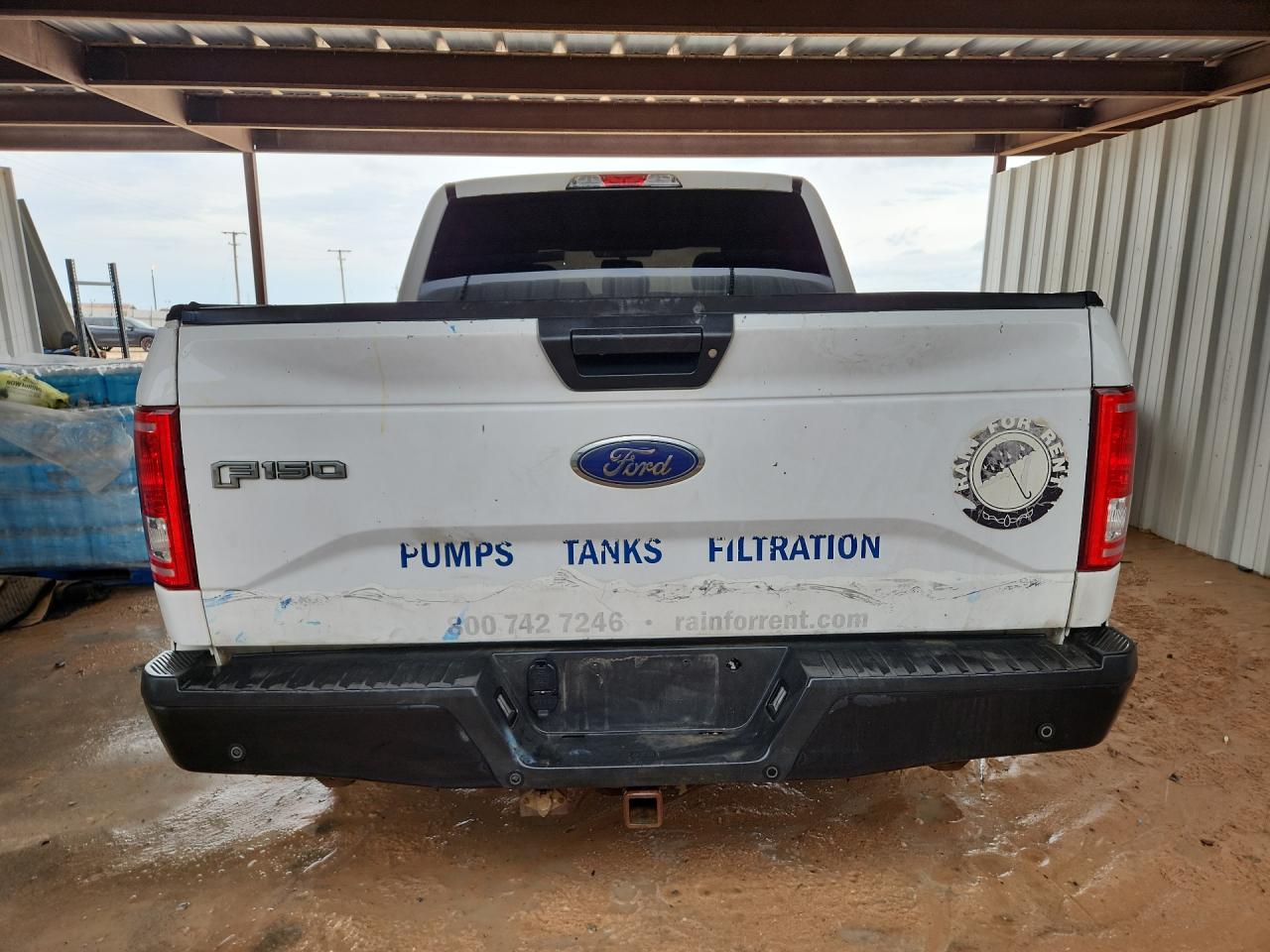 2015 Ford F150 Supercrew White vin: 1FTEW1EG8FKD13035 Damage: Tailgate, Heavy Scratch, 1/2 To 1 Inch